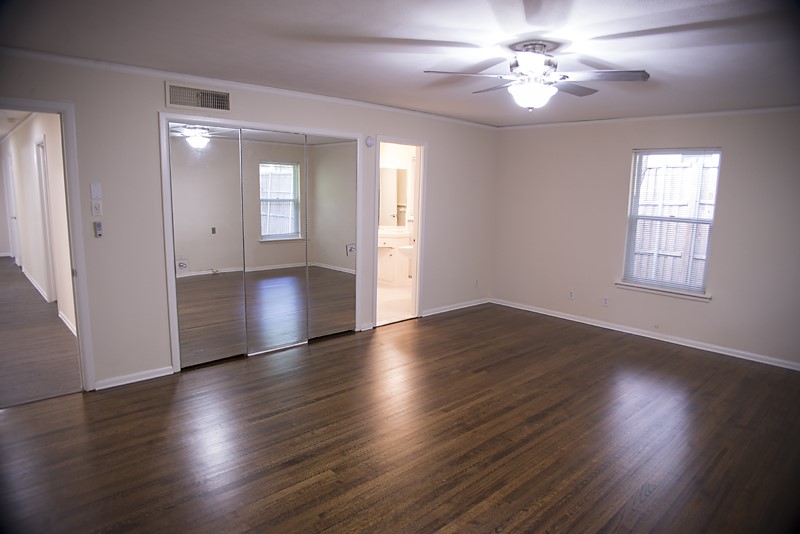 7431 Midbury Drive Dallas TX 75230