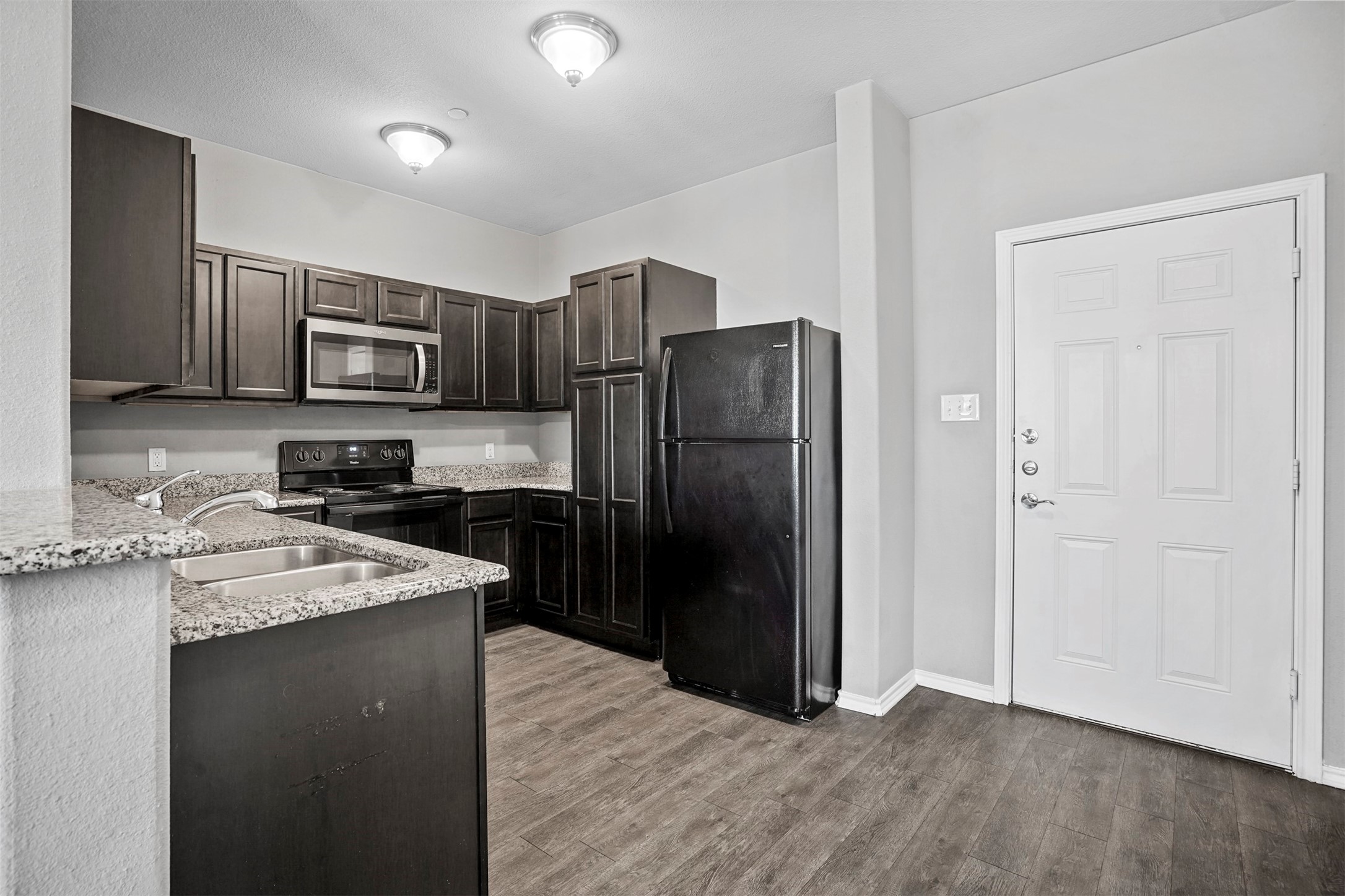 609 Meadow View Court Denton TX 76207