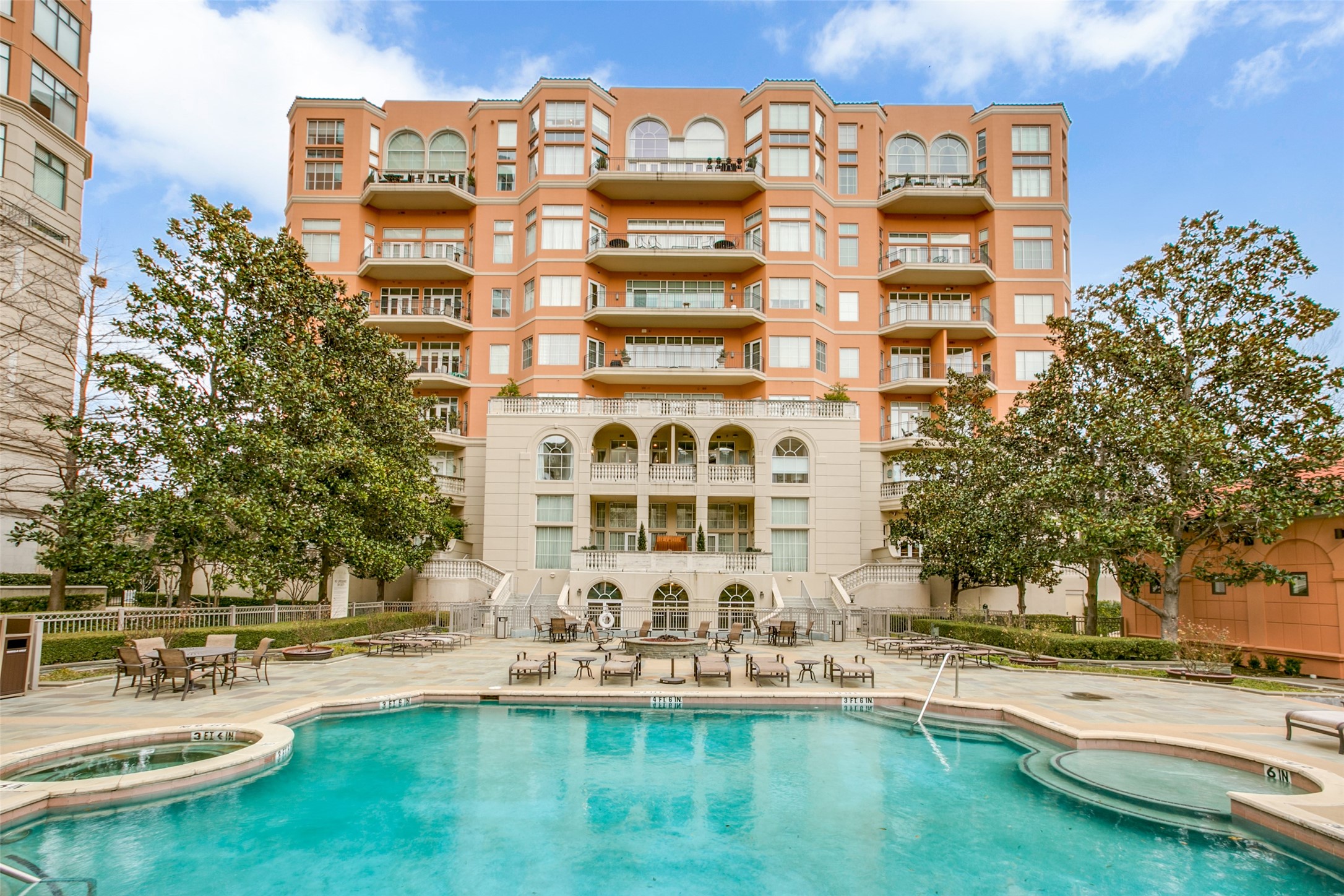 3535 Gillespie Street Dallas TX 75219
