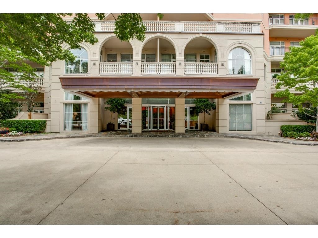 3535 Gillespie Street Dallas TX 75219