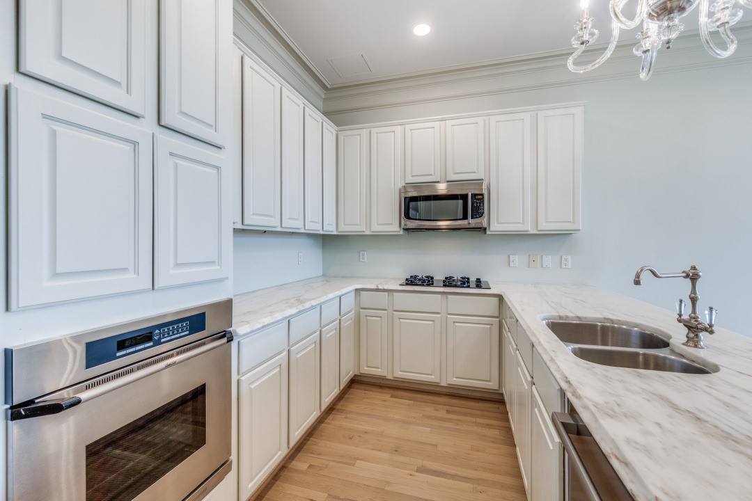 3535 Gillespie Street Dallas TX 75219