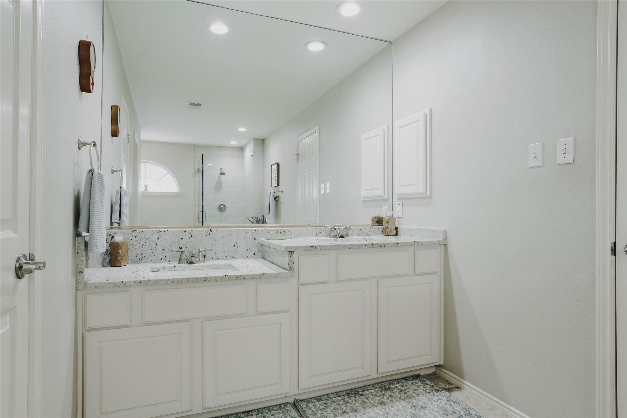 6223 Cupertino Trail Dallas TX 75252