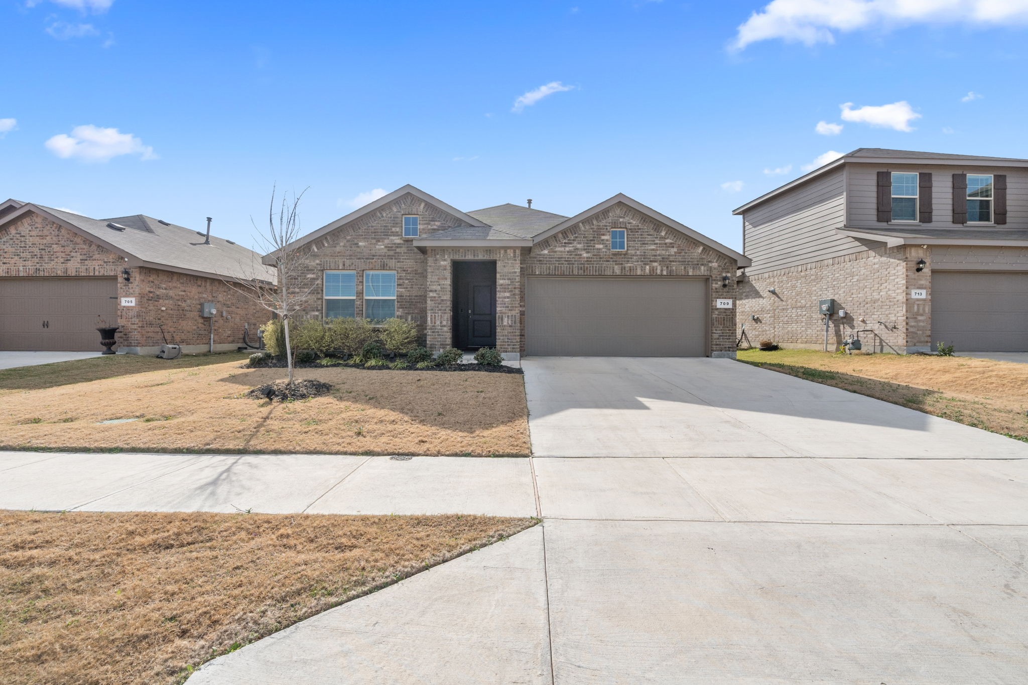 709 Mount Vista Lane Fort Worth TX 76131