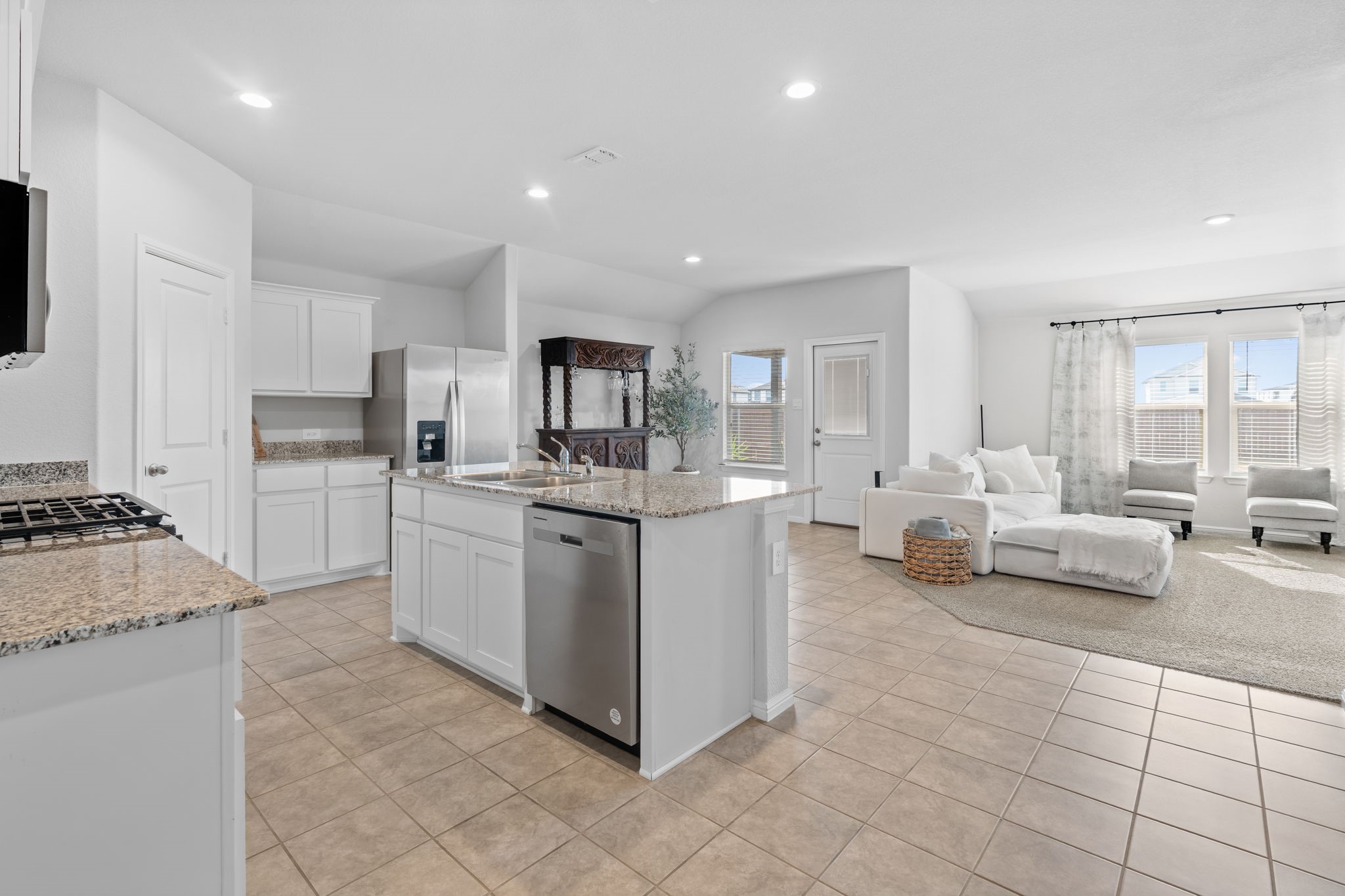 709 Mount Vista Lane Fort Worth TX 76131