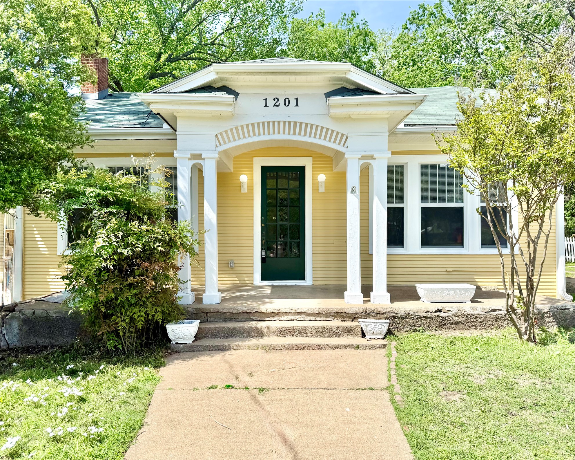 1201 E Lamar Street Sherman TX 75090