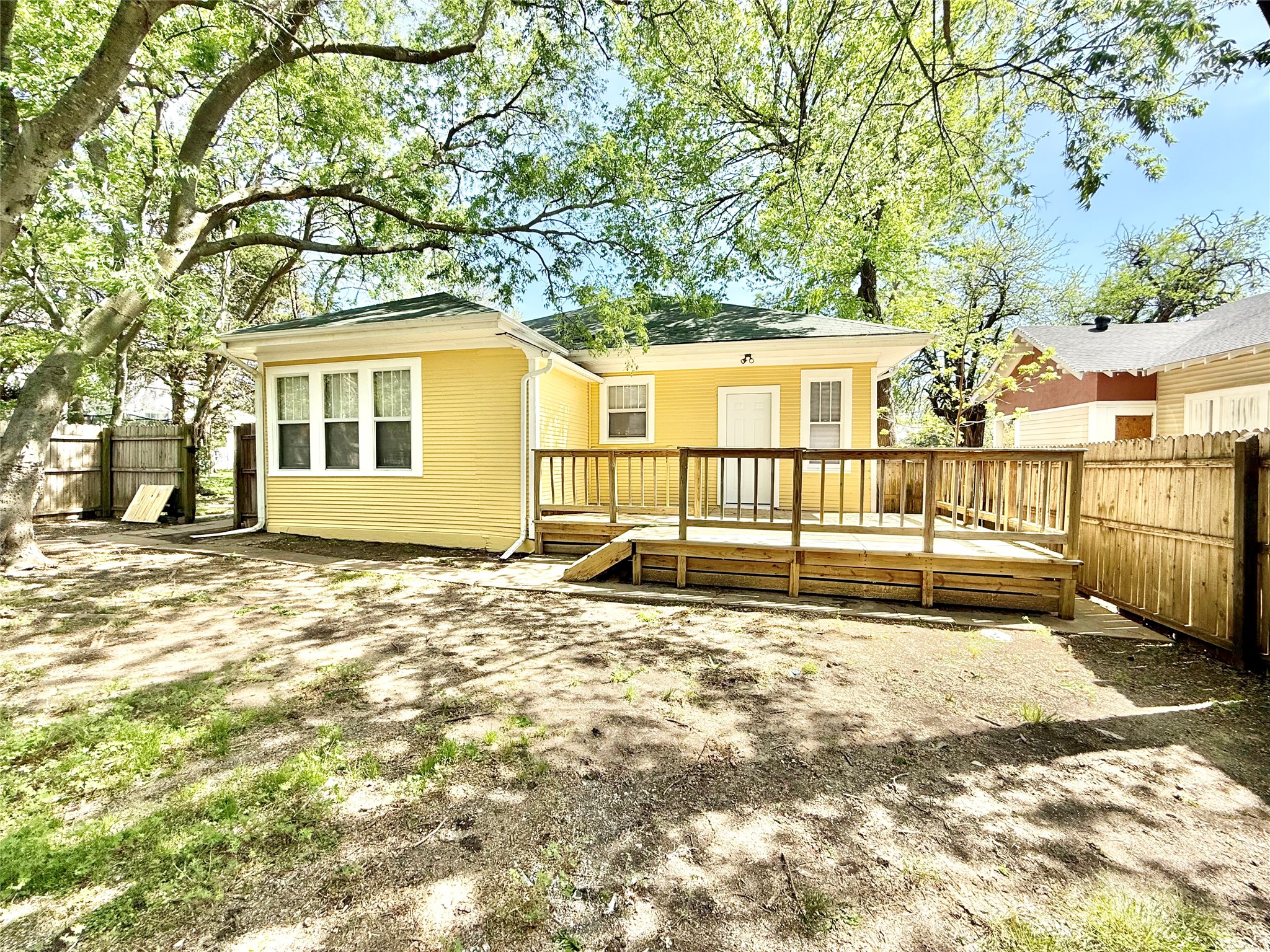 1201 E Lamar Street Sherman TX 75090