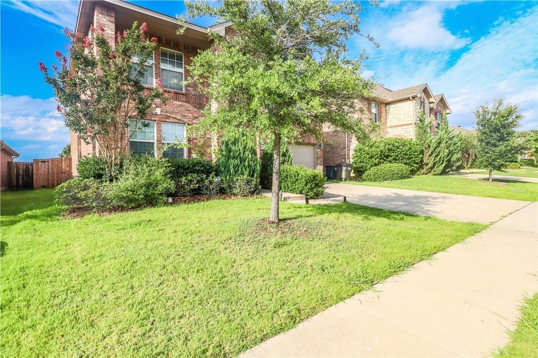 2324 Cavalry Drive Fort Worth TX 76177