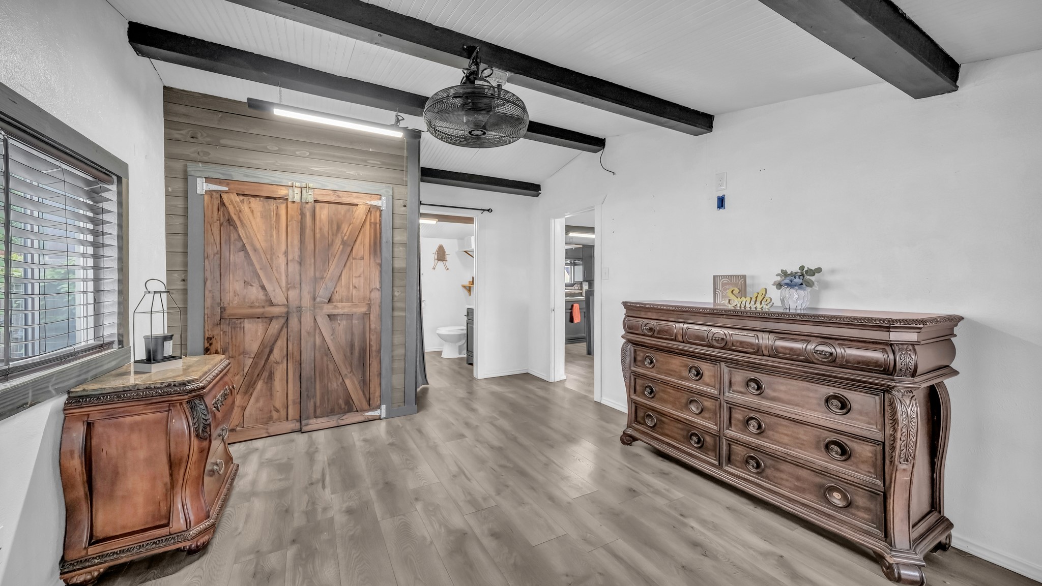 1028 W Lake Drive Weatherford TX 76087
