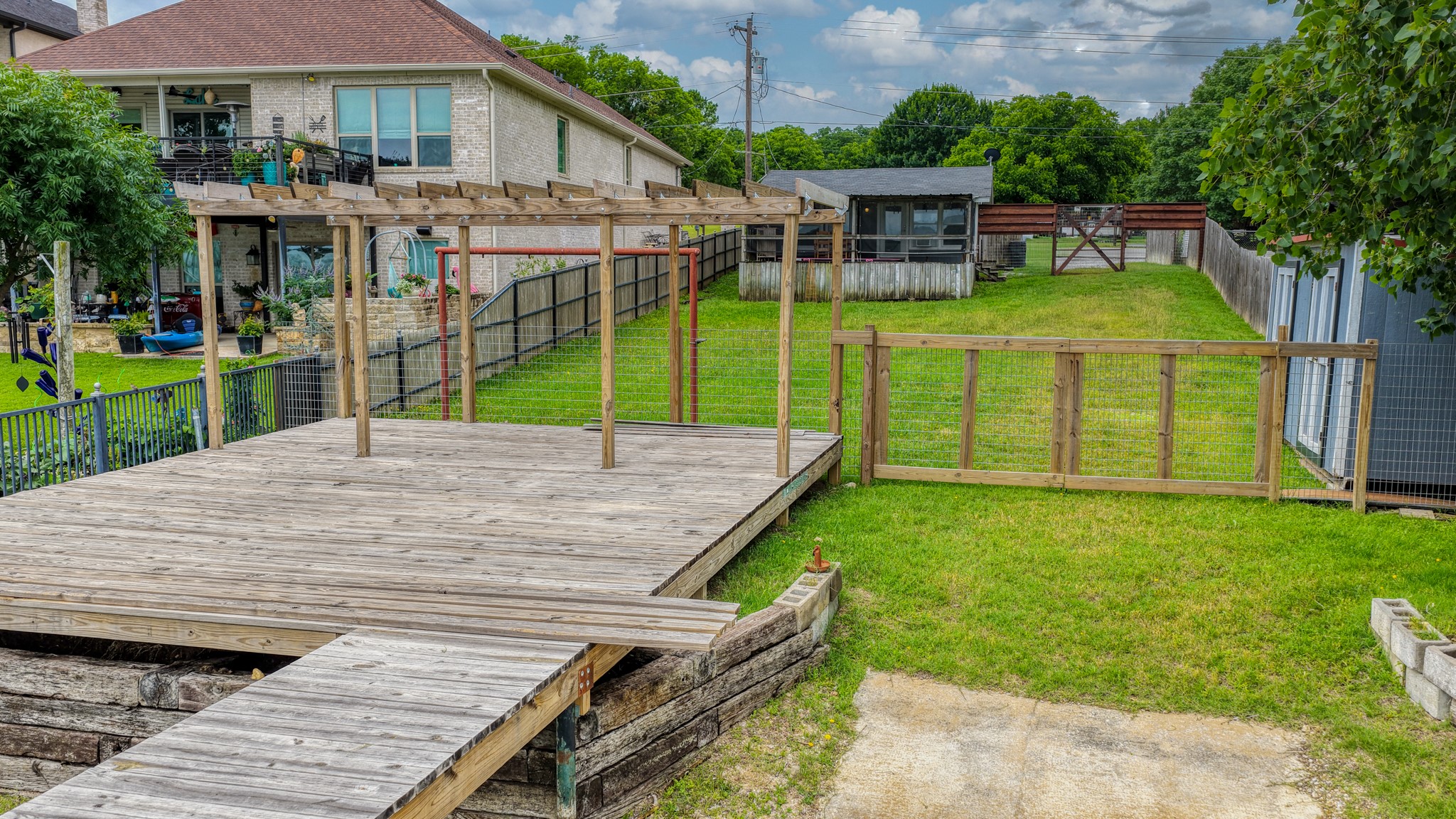 1028 W Lake Drive Weatherford TX 76087