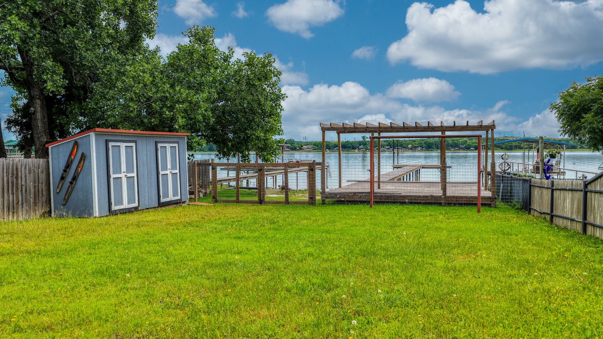 1028 W Lake Drive Weatherford TX 76087