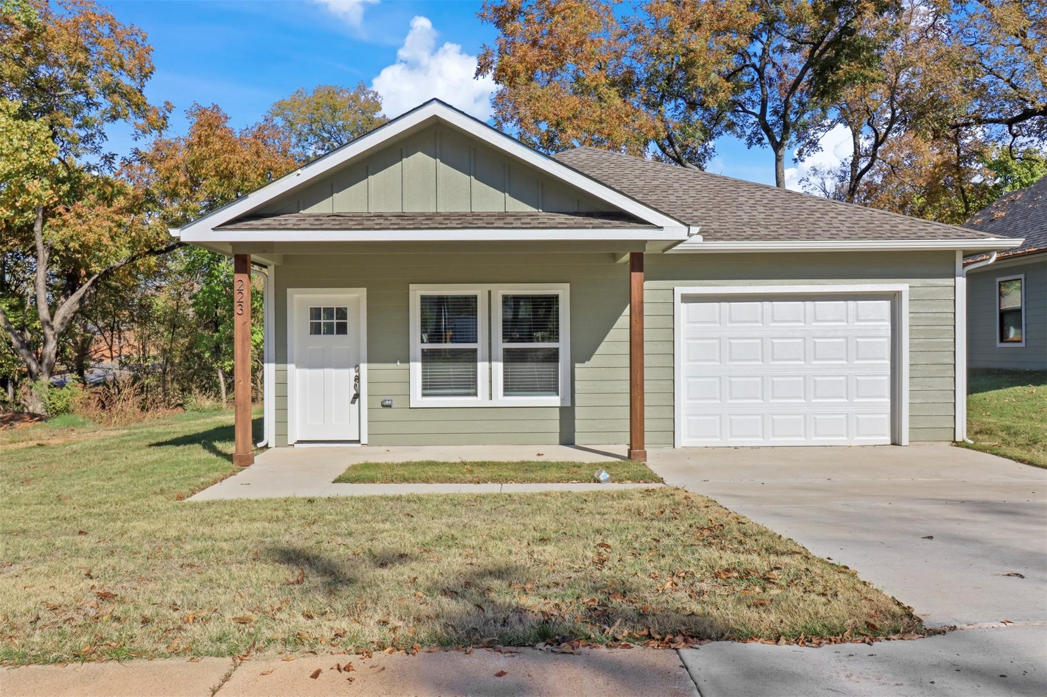 223 W Walker Street Denison TX 75020
