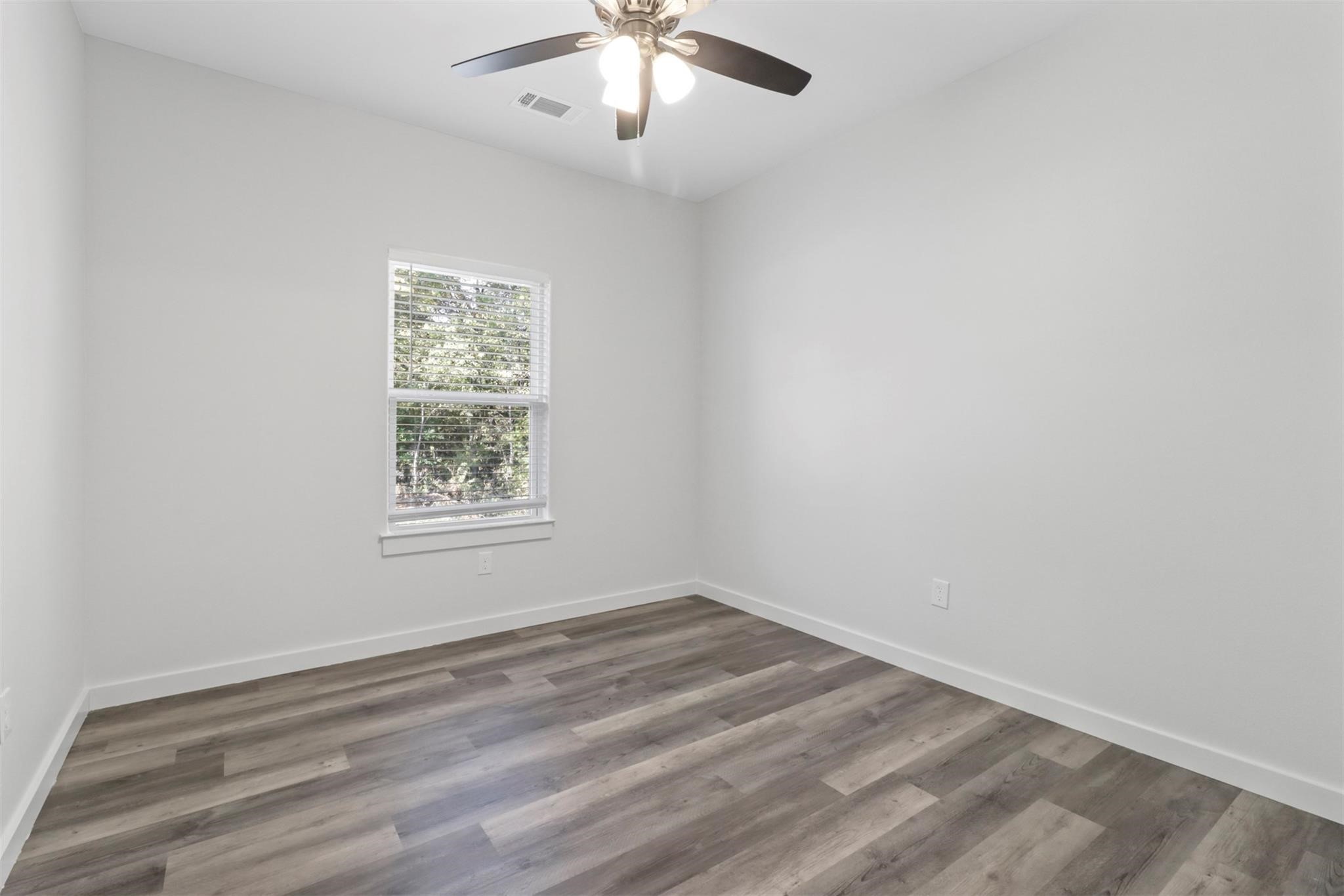 223 W Walker Street Denison TX 75020