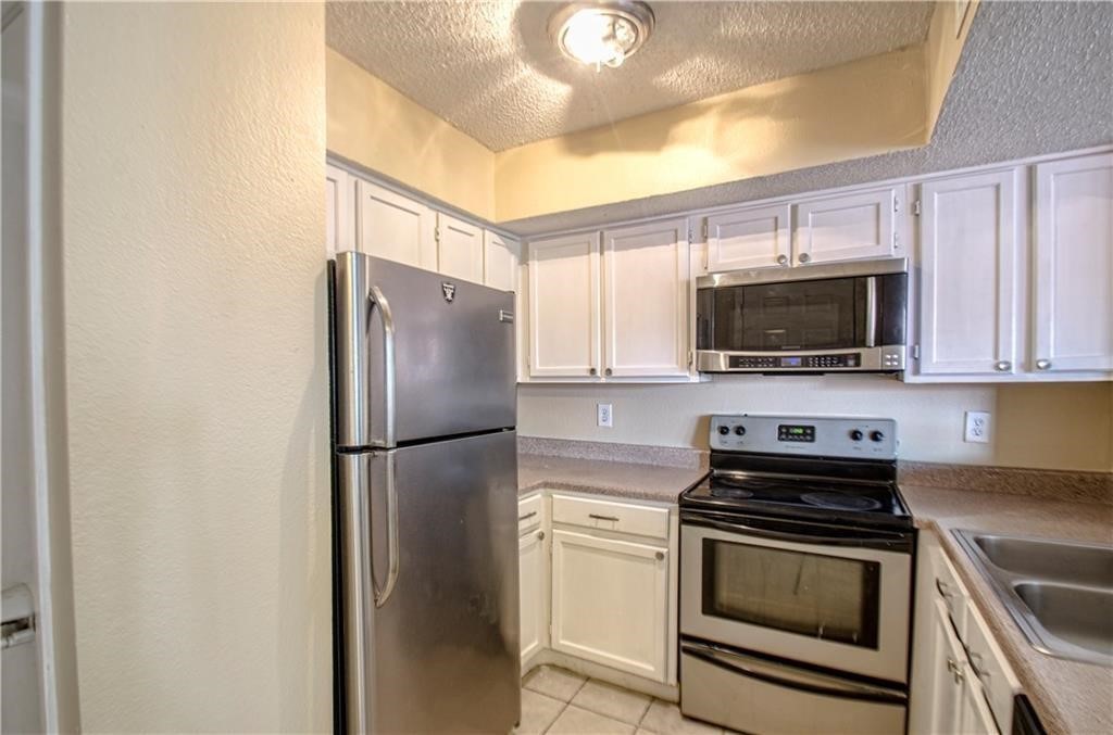 9835 Walnut Street Dallas TX 75243