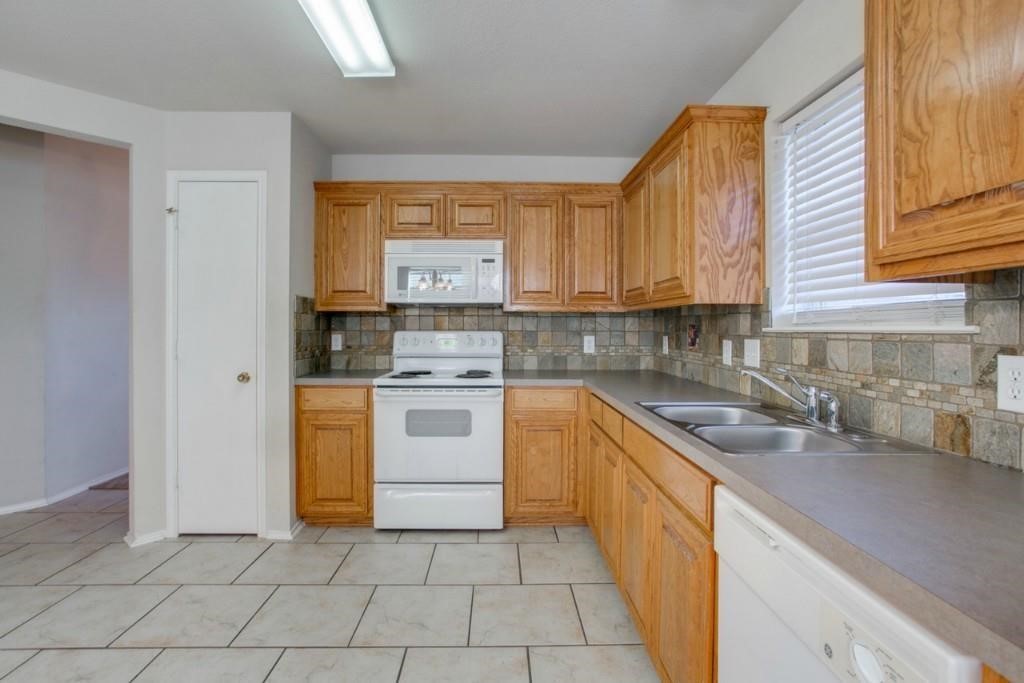 10708 Braemoor Drive Fort Worth TX 76052