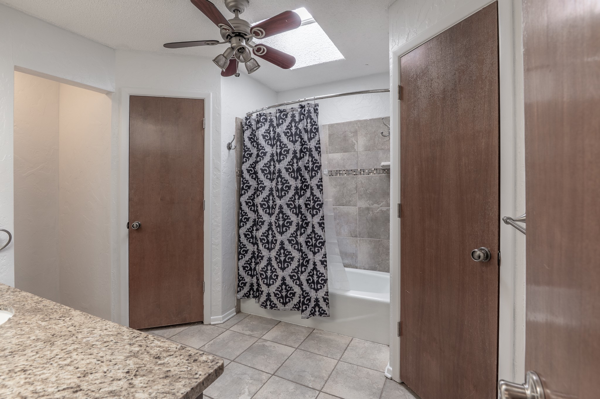 2707 Woodshire Drive Arlington TX 76016