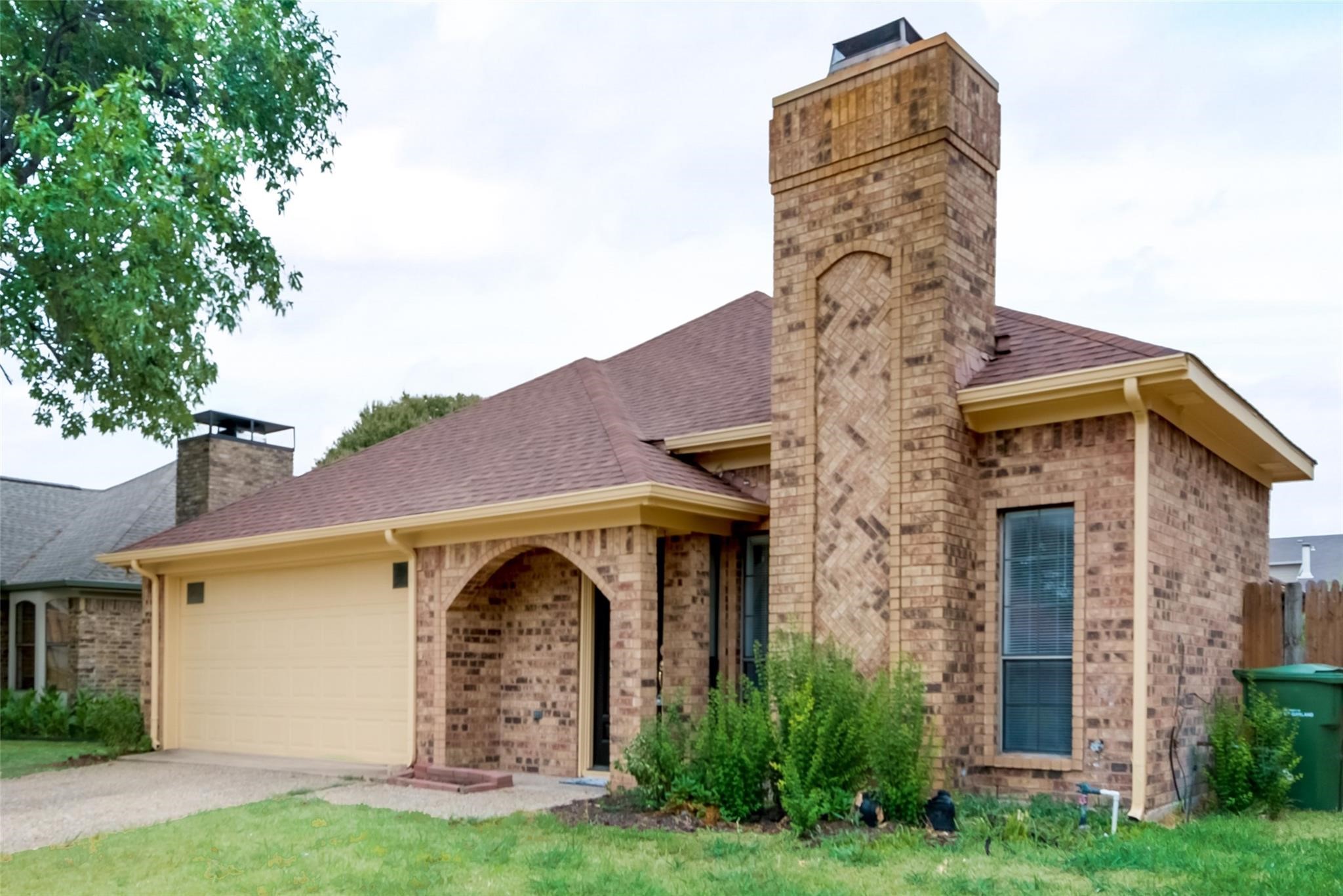 2929 Big Oaks Drive Garland TX 75044