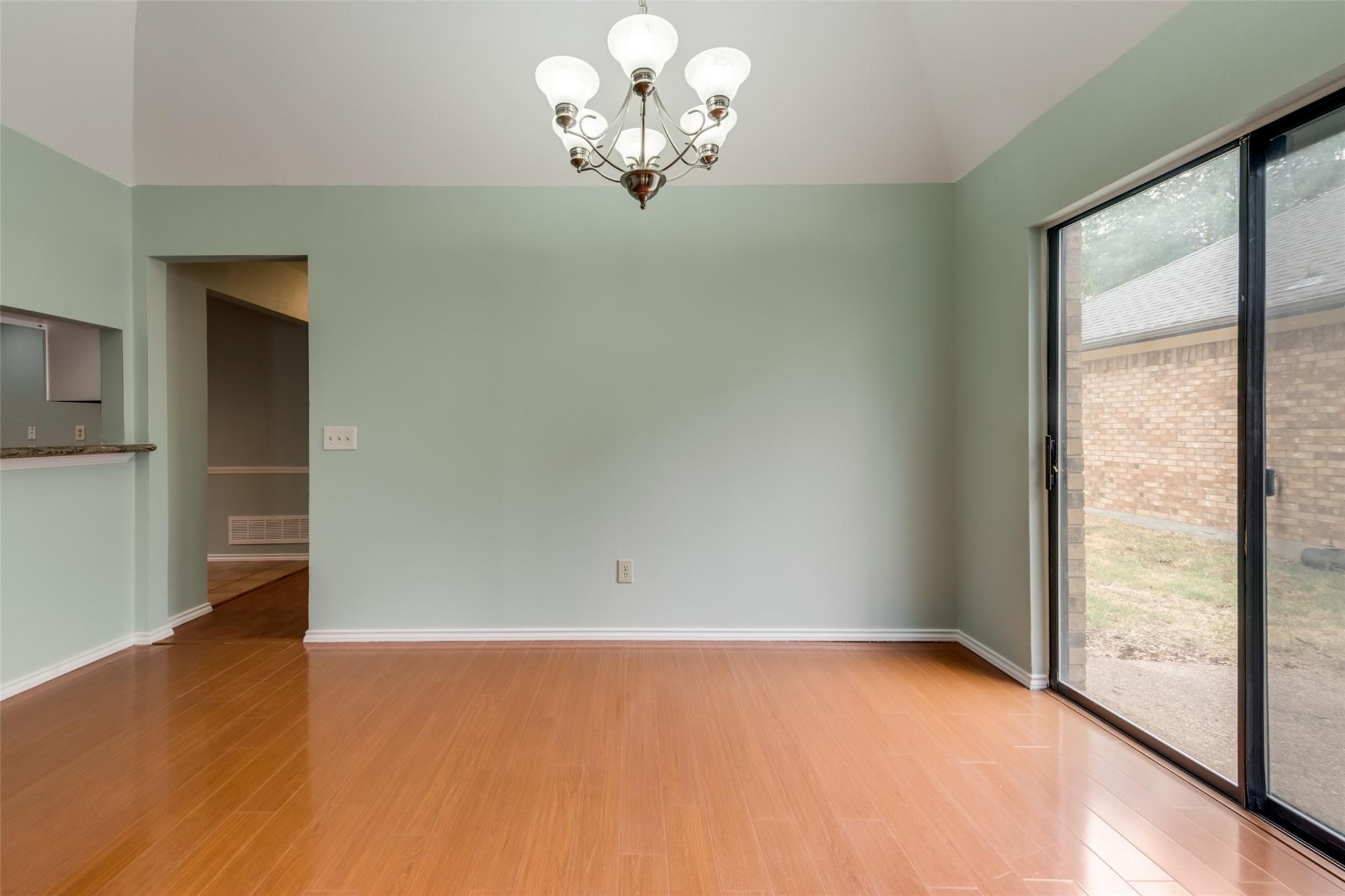 2929 Big Oaks Drive Garland TX 75044
