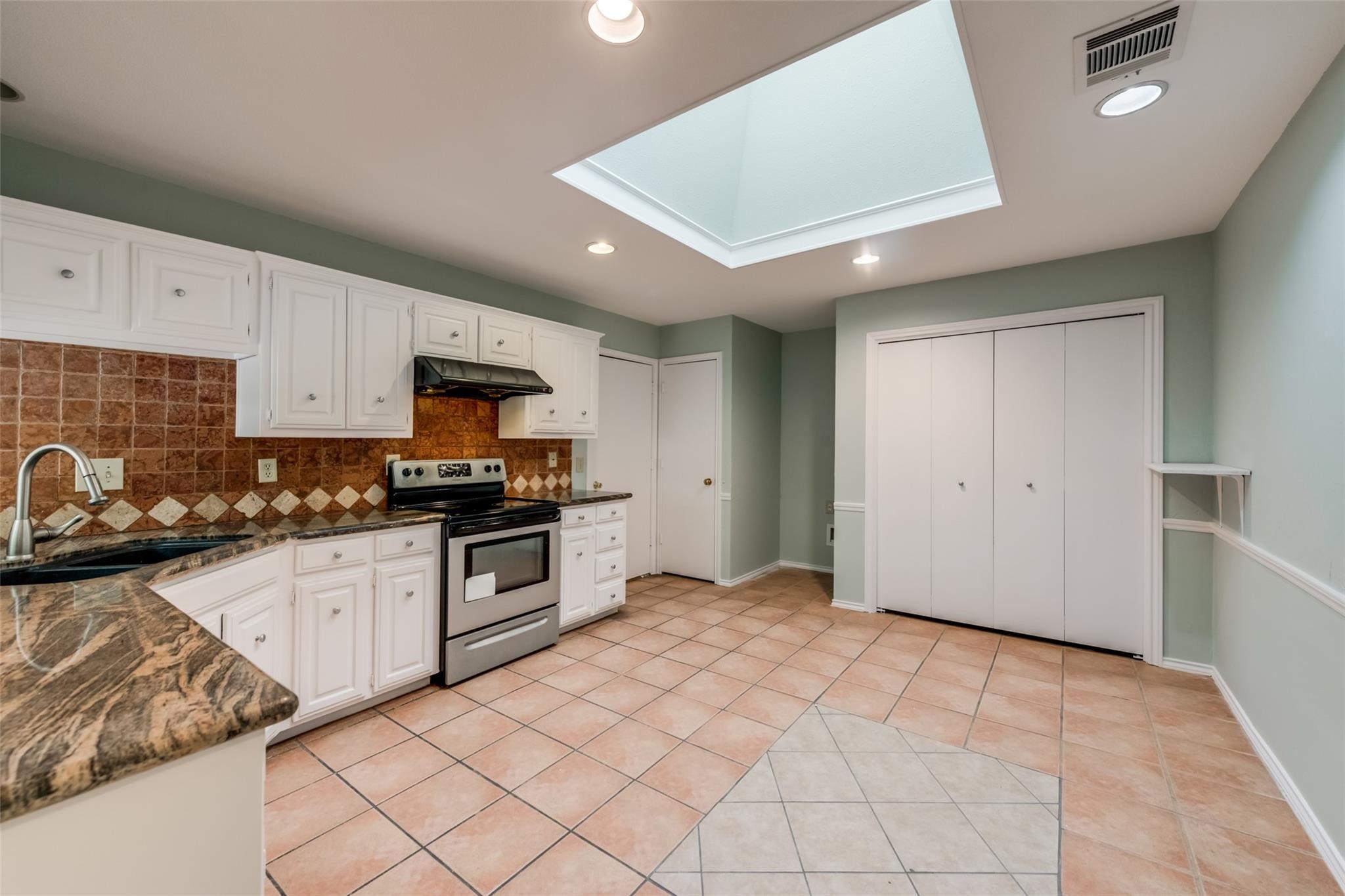 2929 Big Oaks Drive Garland TX 75044