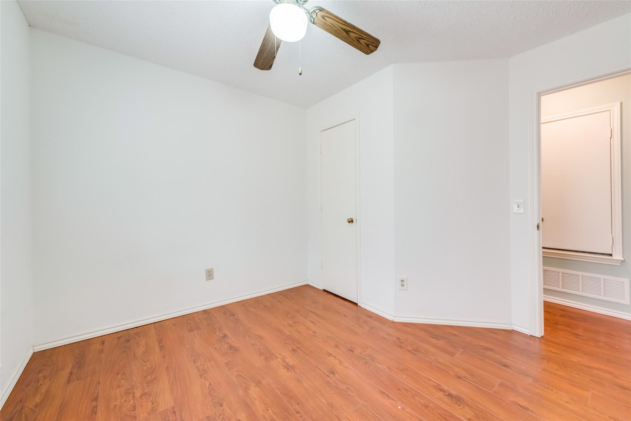 2929 Big Oaks Drive Garland TX 75044