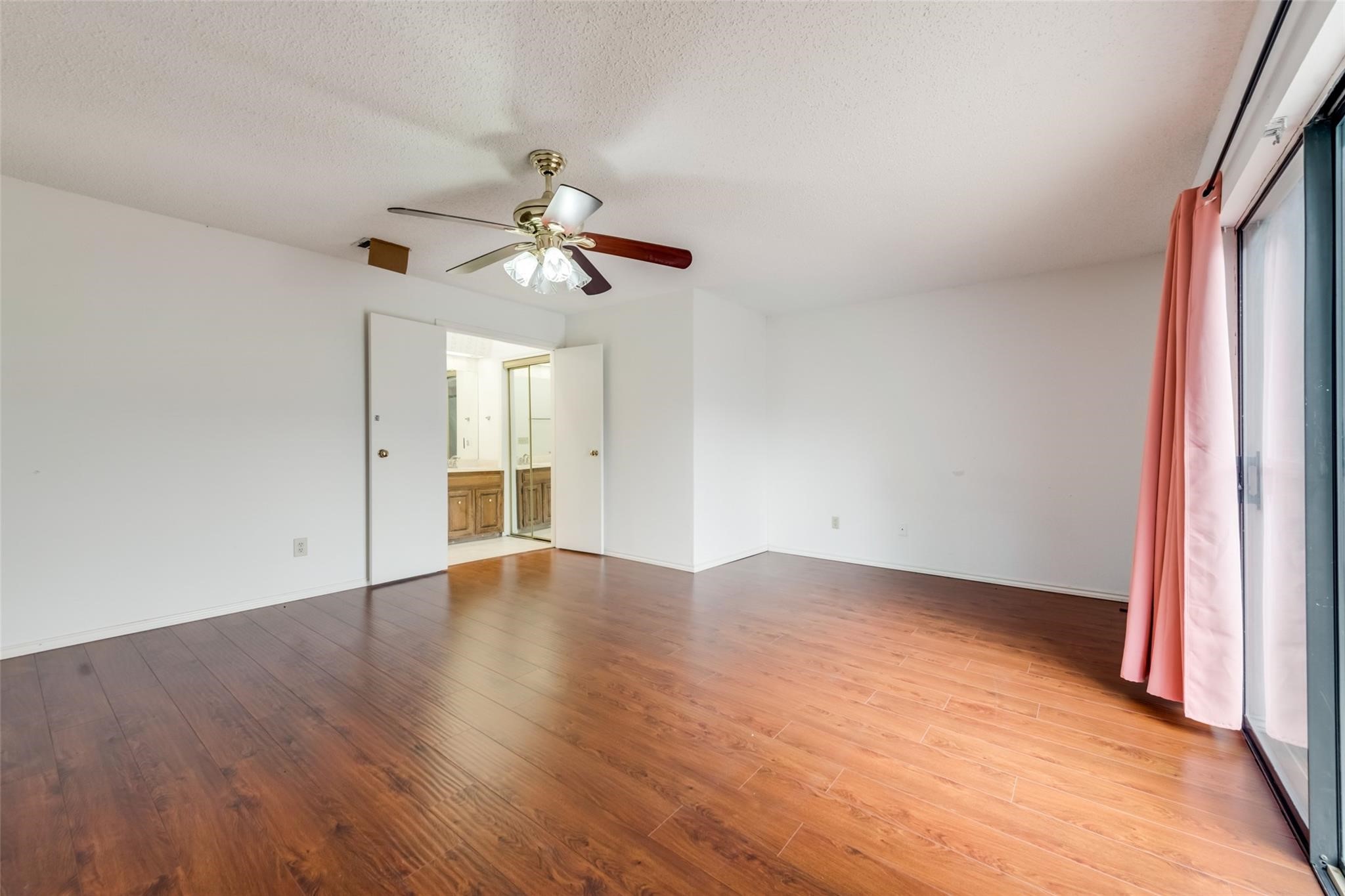 2929 Big Oaks Drive Garland TX 75044