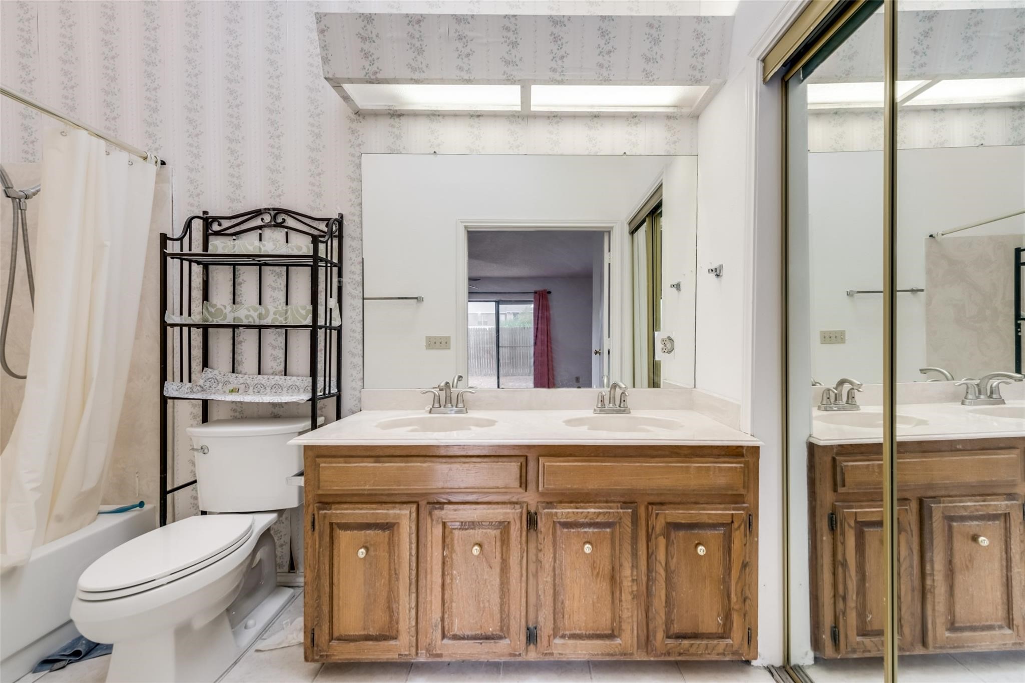 2929 Big Oaks Drive Garland TX 75044