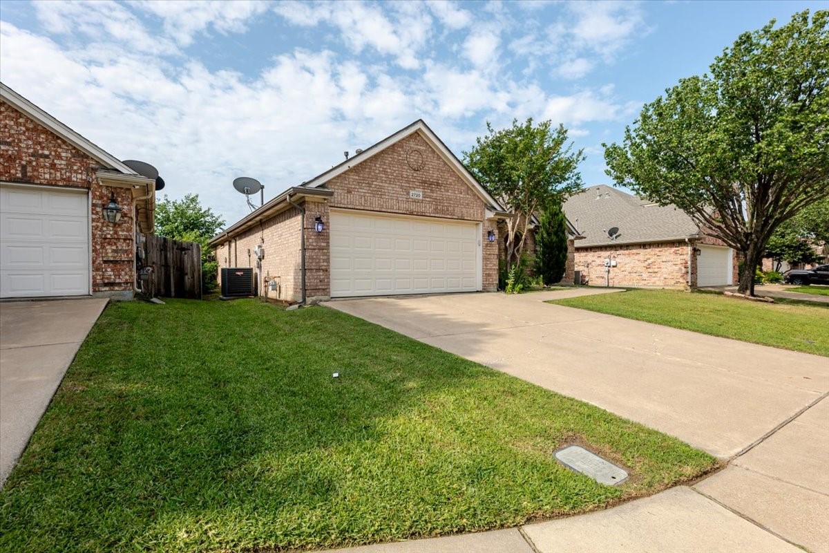 2720 Alpena Drive Fort Worth TX 76131