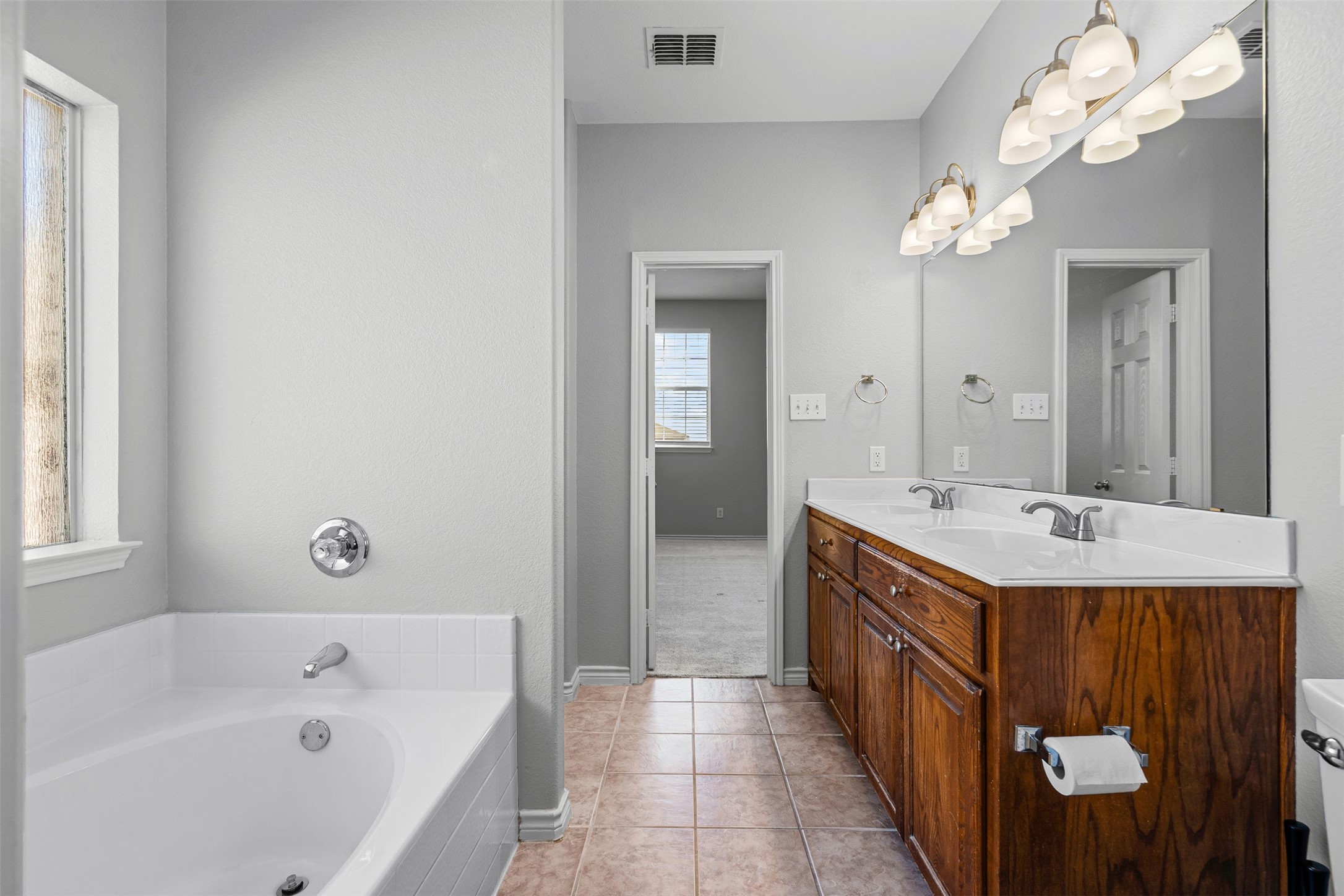 12404 Pinestraw Road Rhome TX 76078