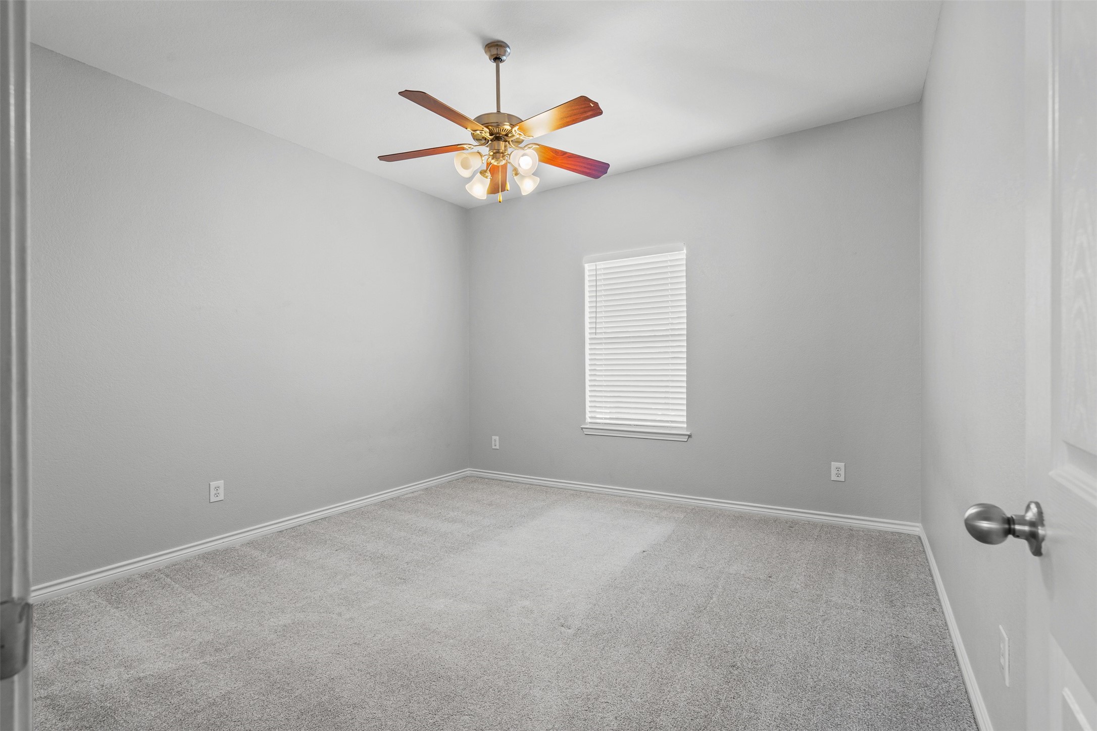 12404 Pinestraw Road Rhome TX 76078