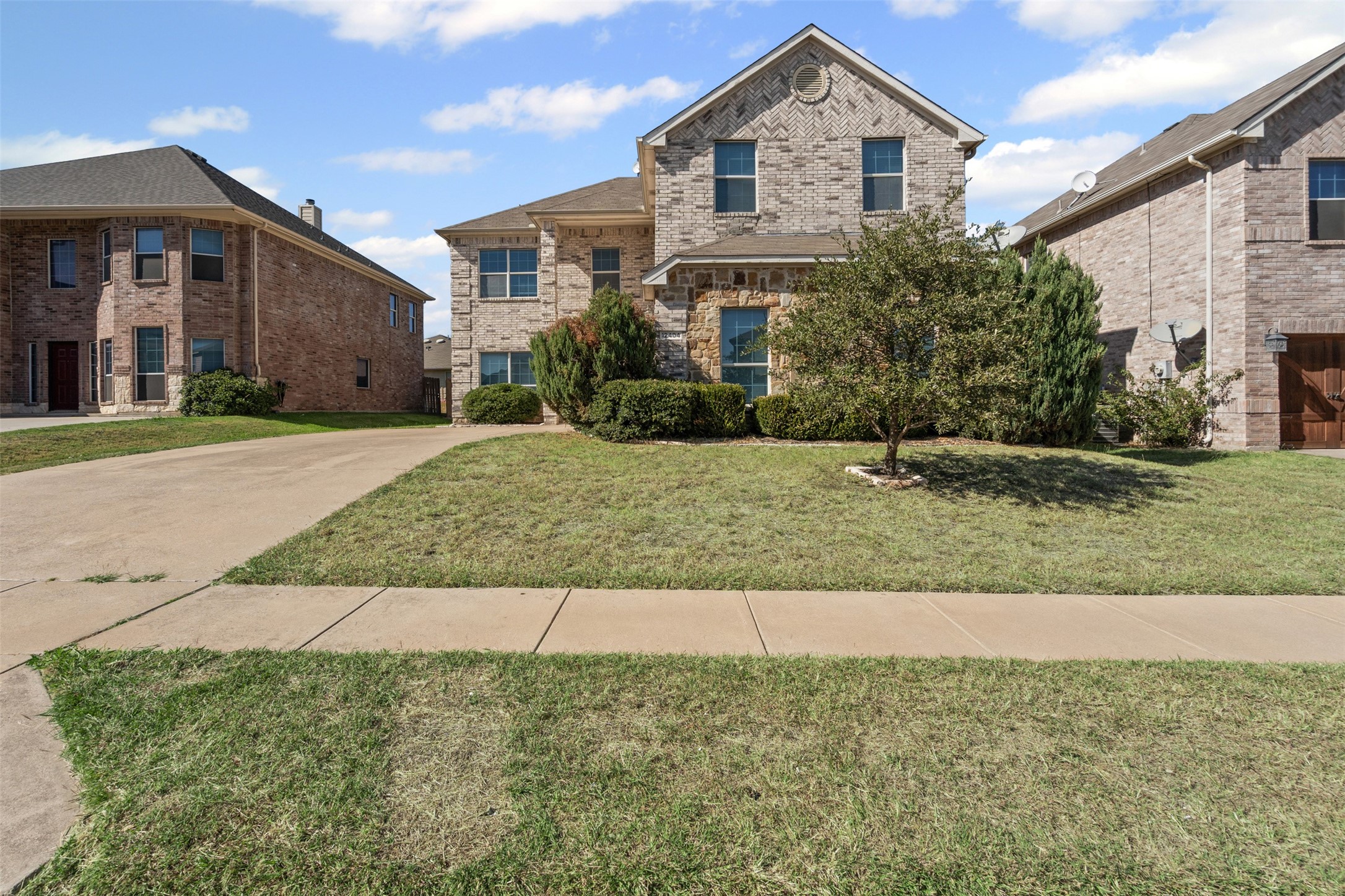 12404 Pinestraw Road Rhome TX 76078