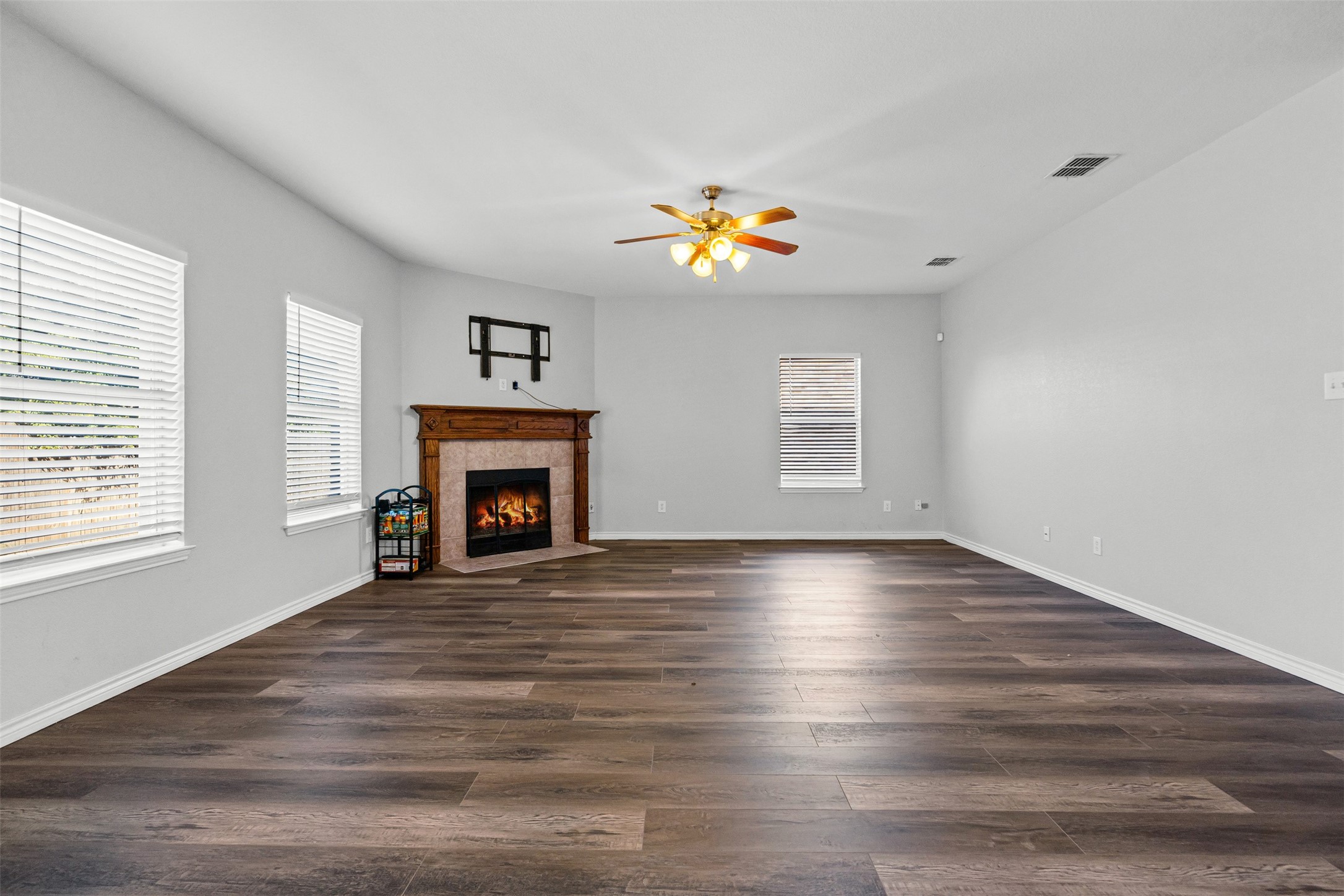 12404 Pinestraw Road Rhome TX 76078