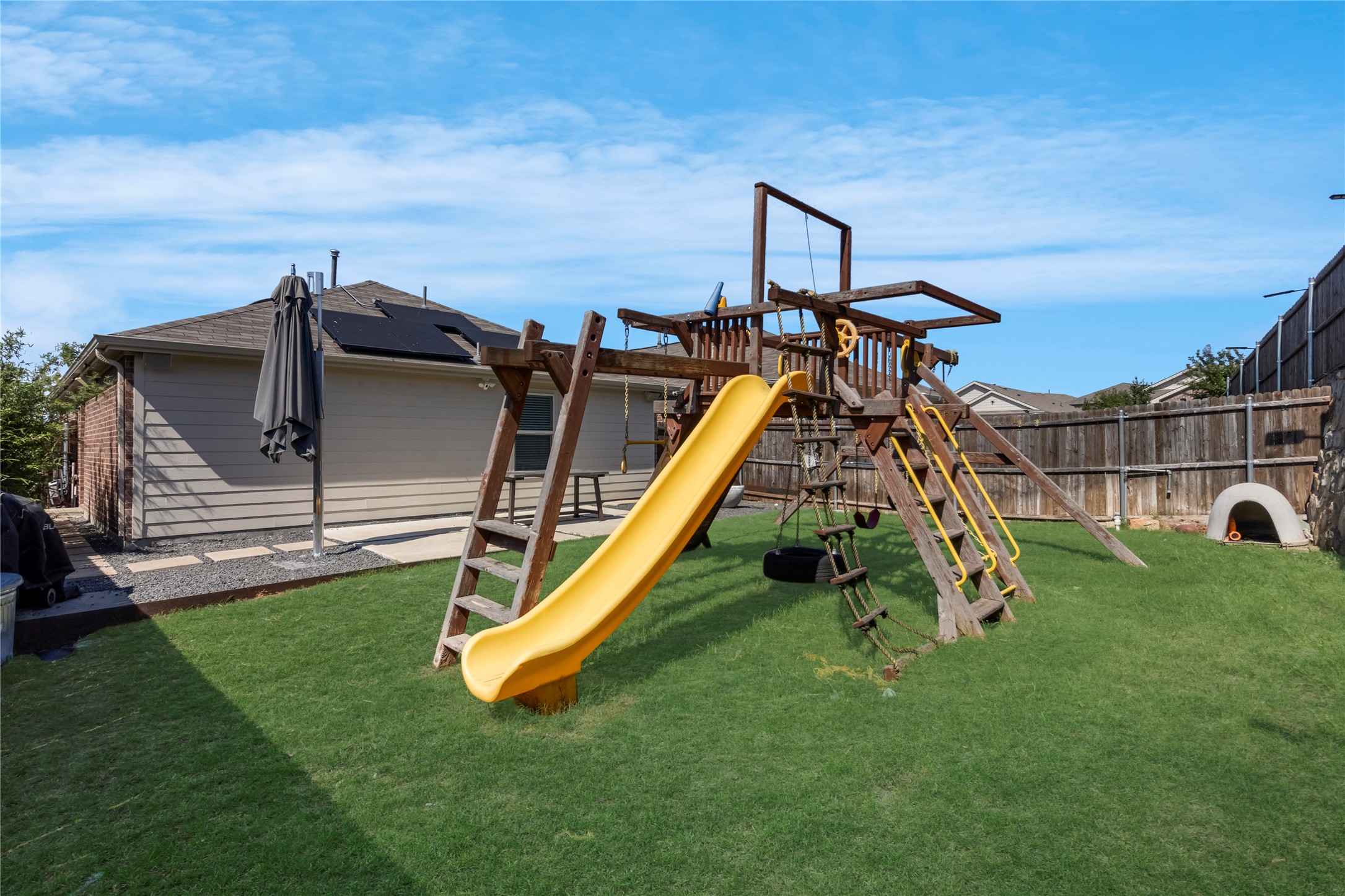 2505 Milne Court Crandall TX 75114