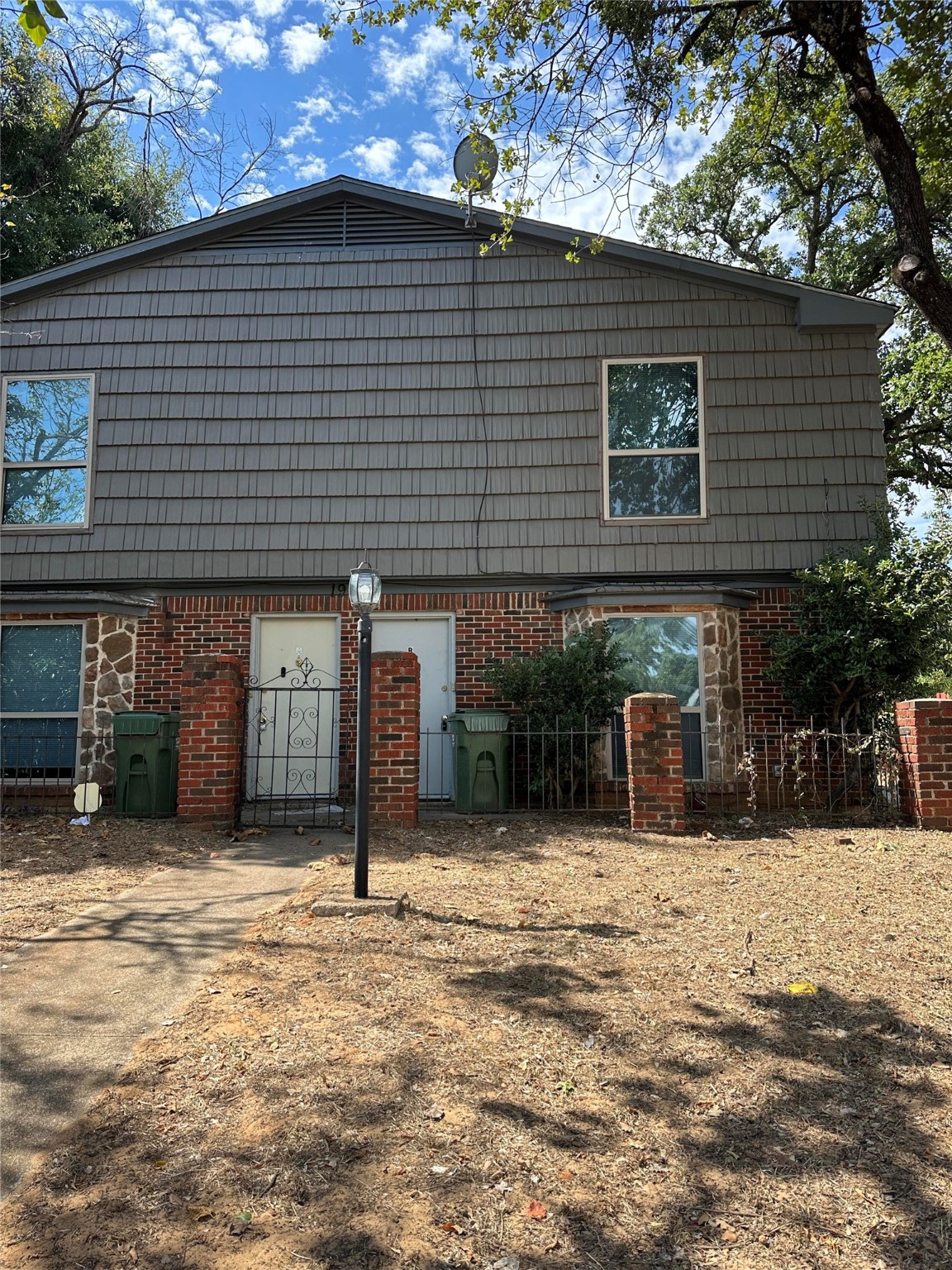 1904 W Sanford Street Arlington TX 76012