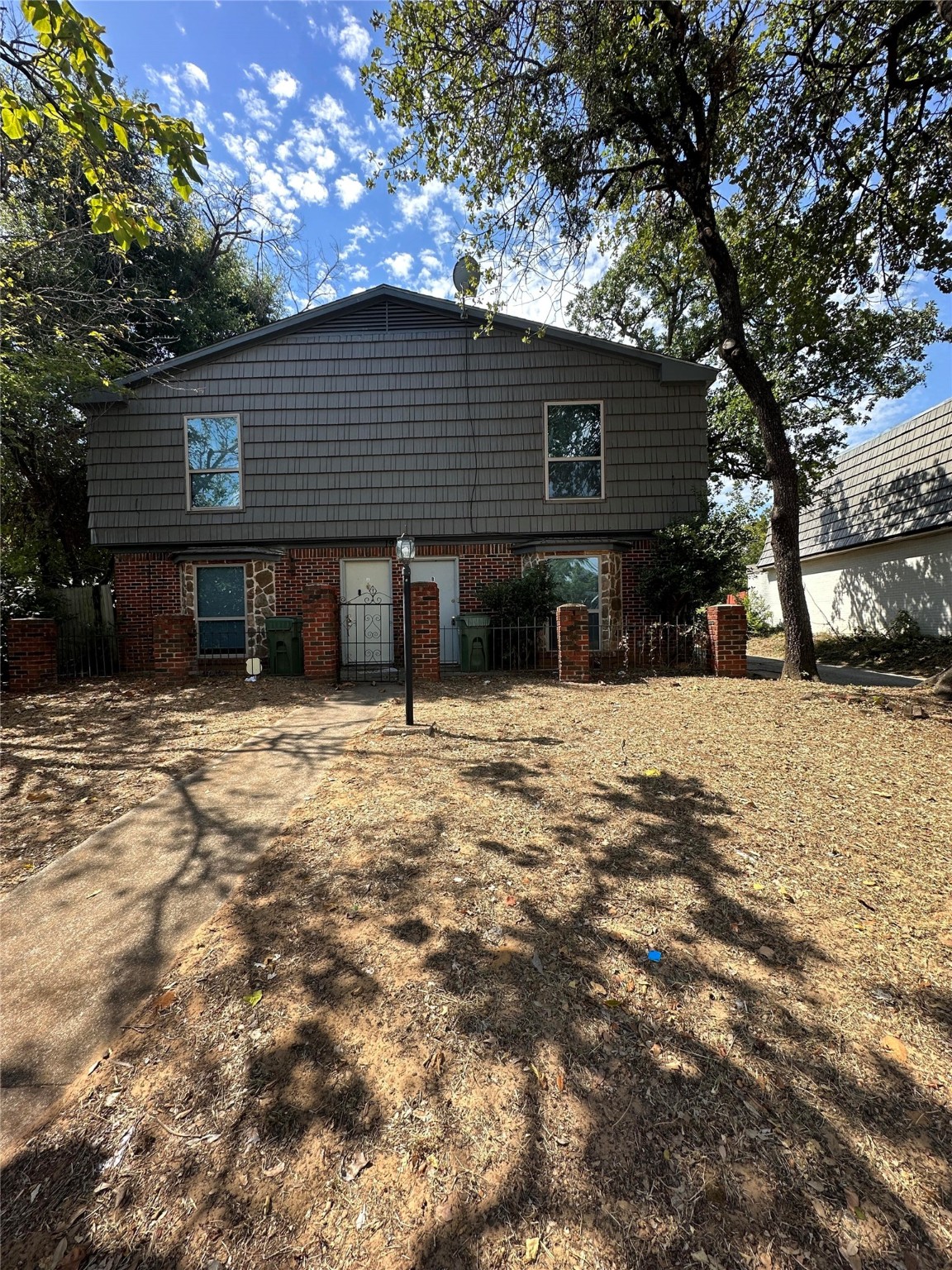1904 W Sanford Street Arlington TX 76012