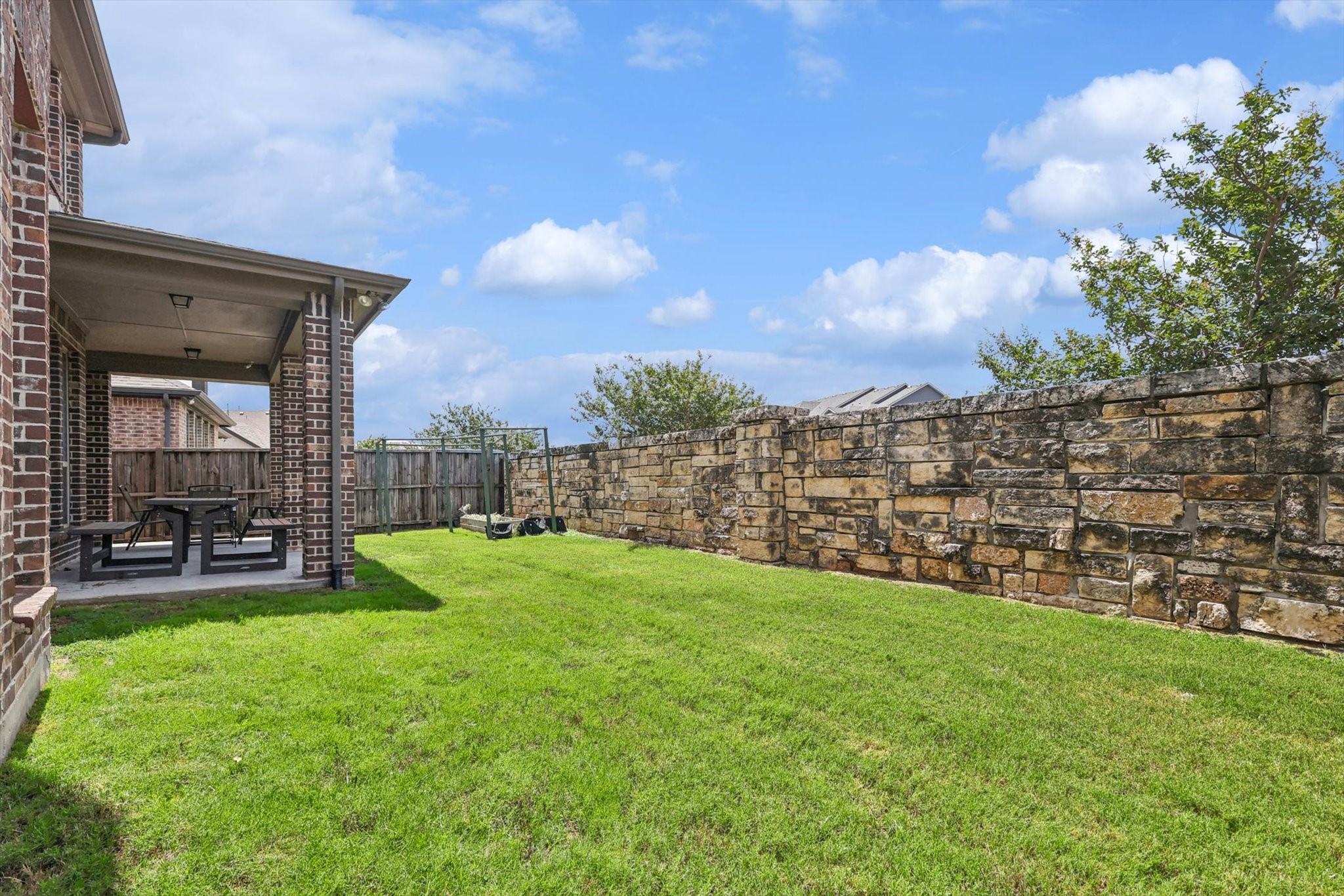 5012 Engleswood Trail Lewisville TX 75056