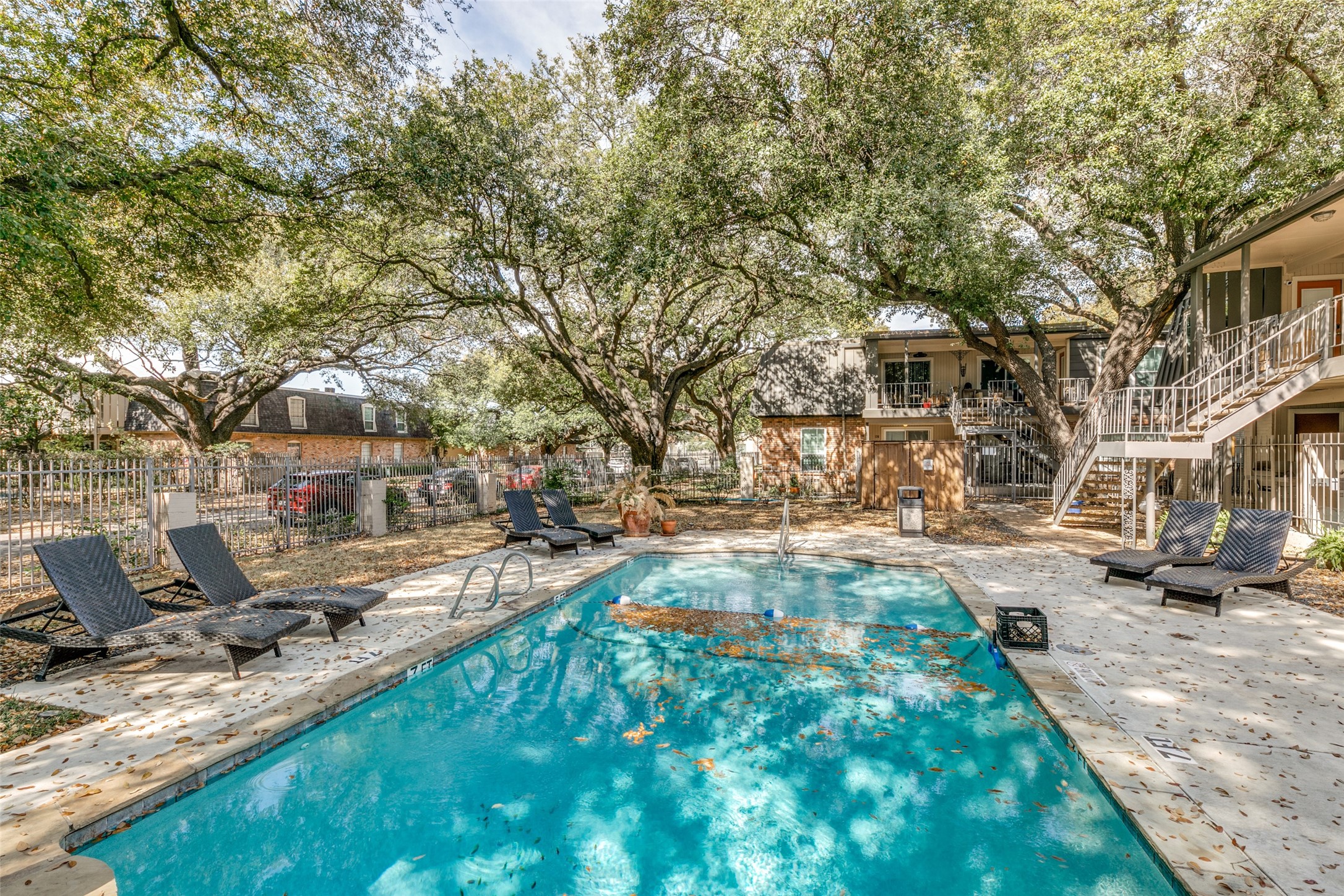5322 Fleetwood Oaks Avenue Dallas TX 75235