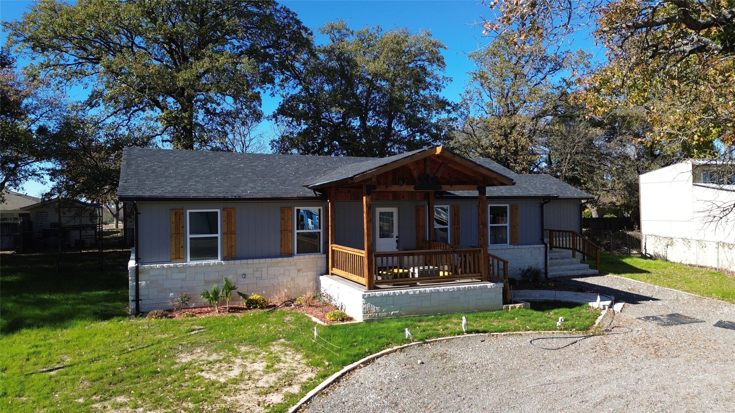 1133 Highway 2861 Comanche TX 76442