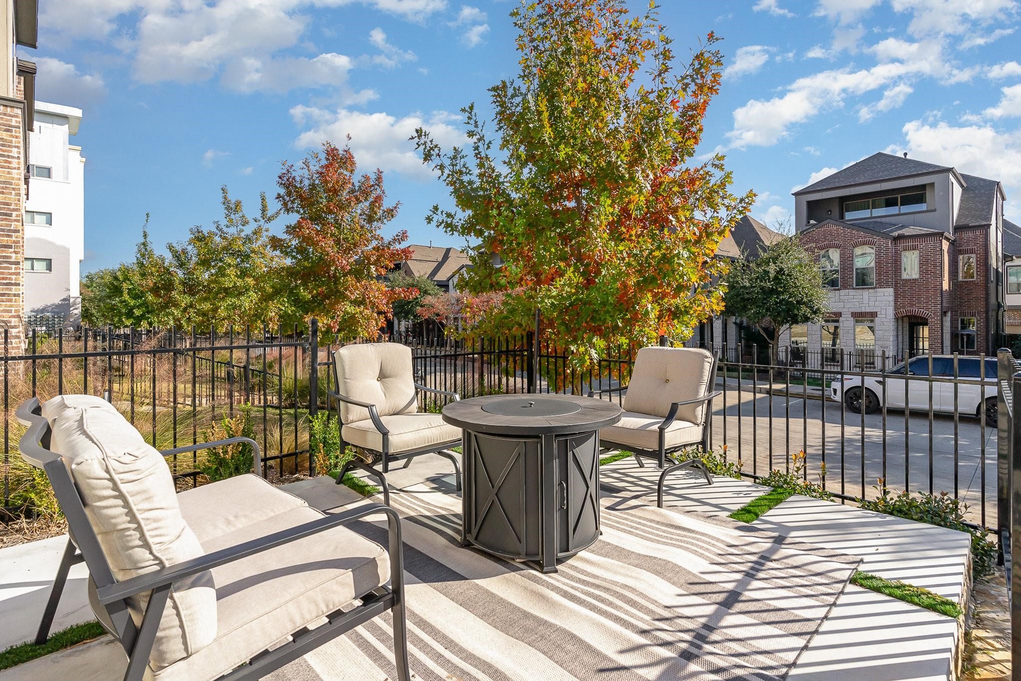 7104 Amber Grove Court Dallas TX 75231