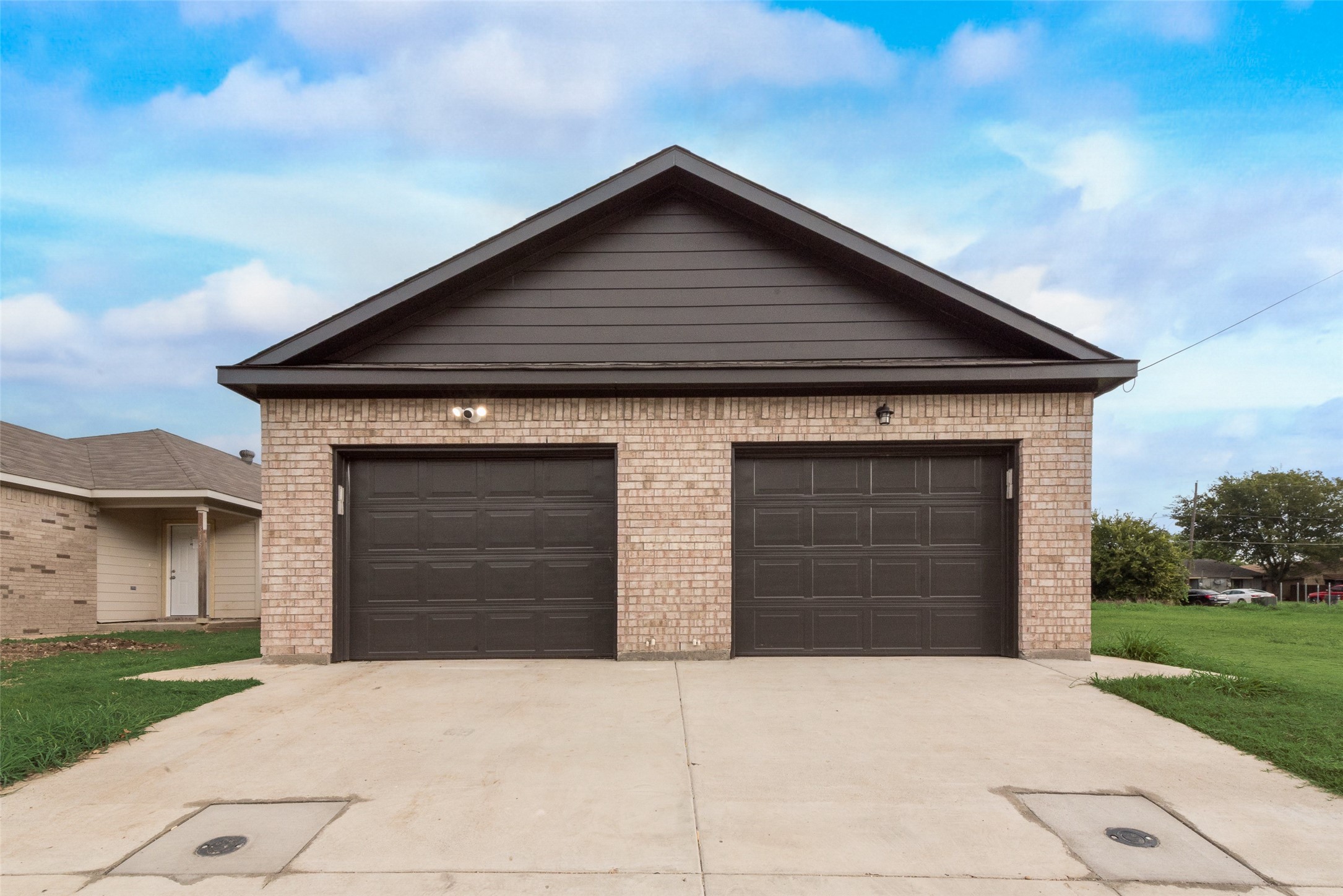 3153 Stag Road Dallas TX 75241