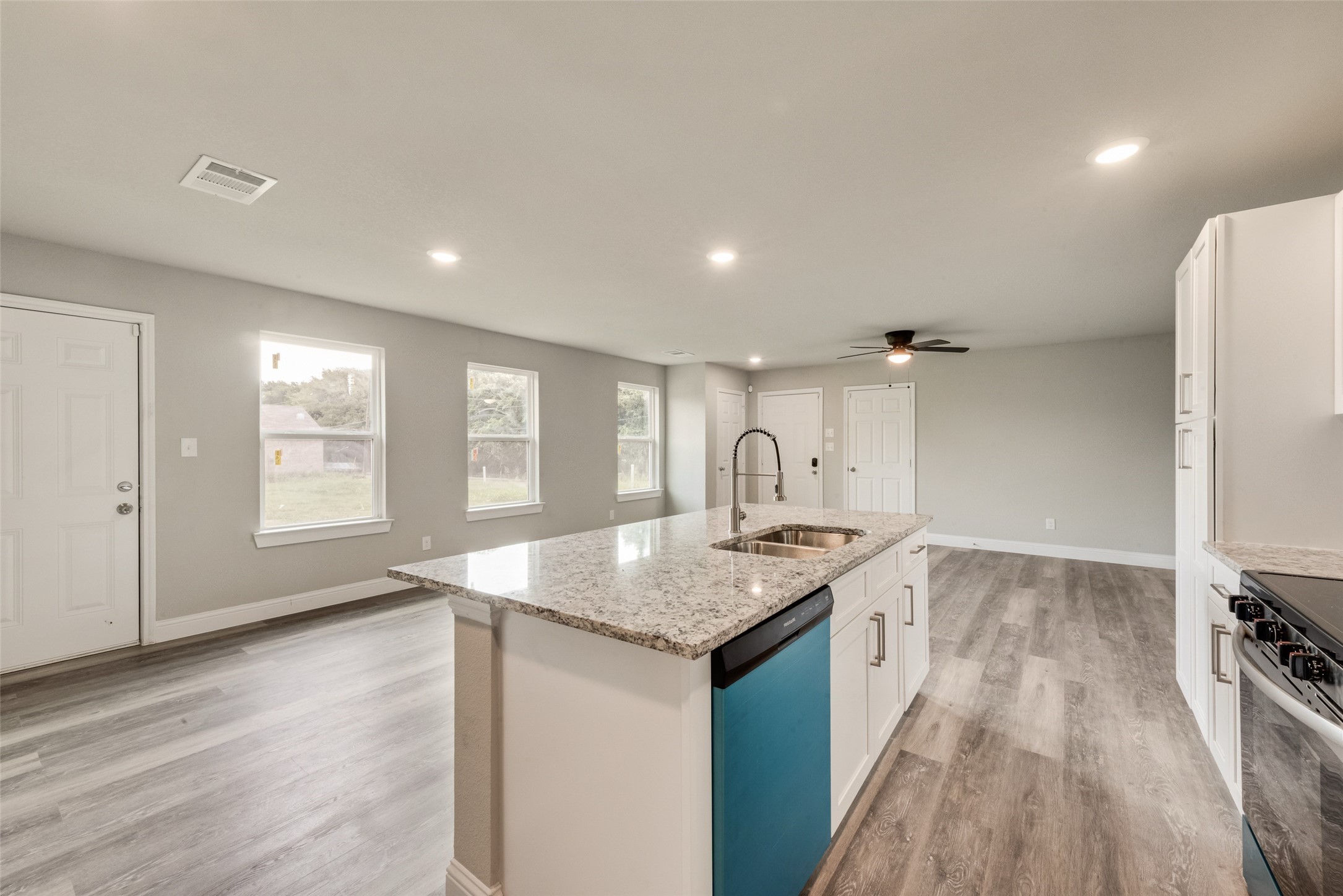 3153 Stag Road Dallas TX 75241