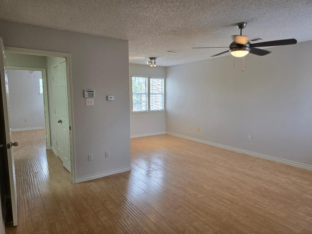 6011 Longley Court Dallas TX 75252