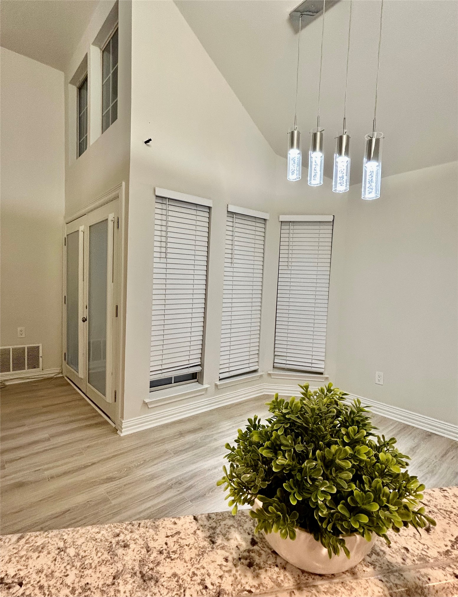 3115 Royal Gable Drive Dallas TX 75229
