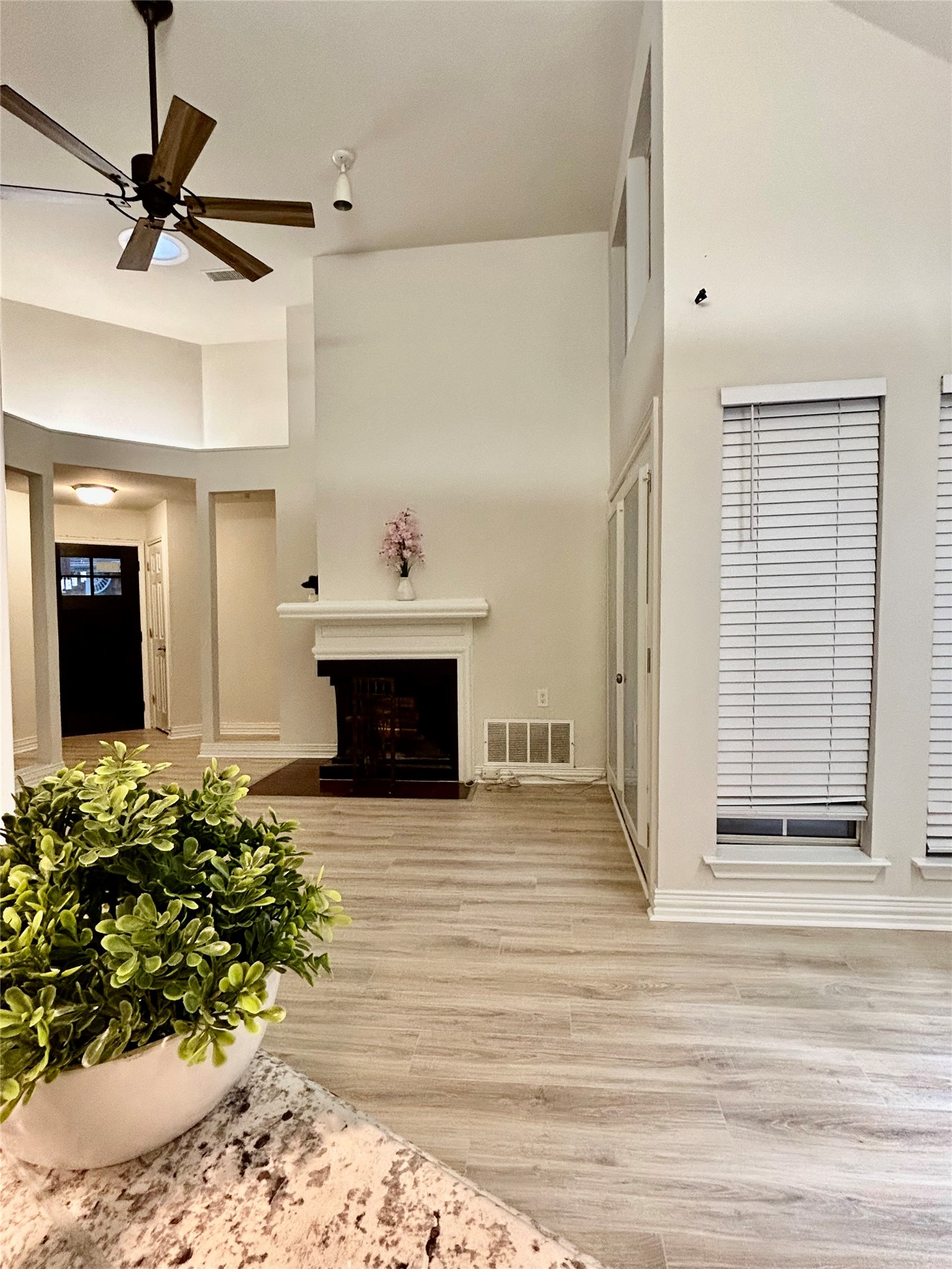 3115 Royal Gable Drive Dallas TX 75229