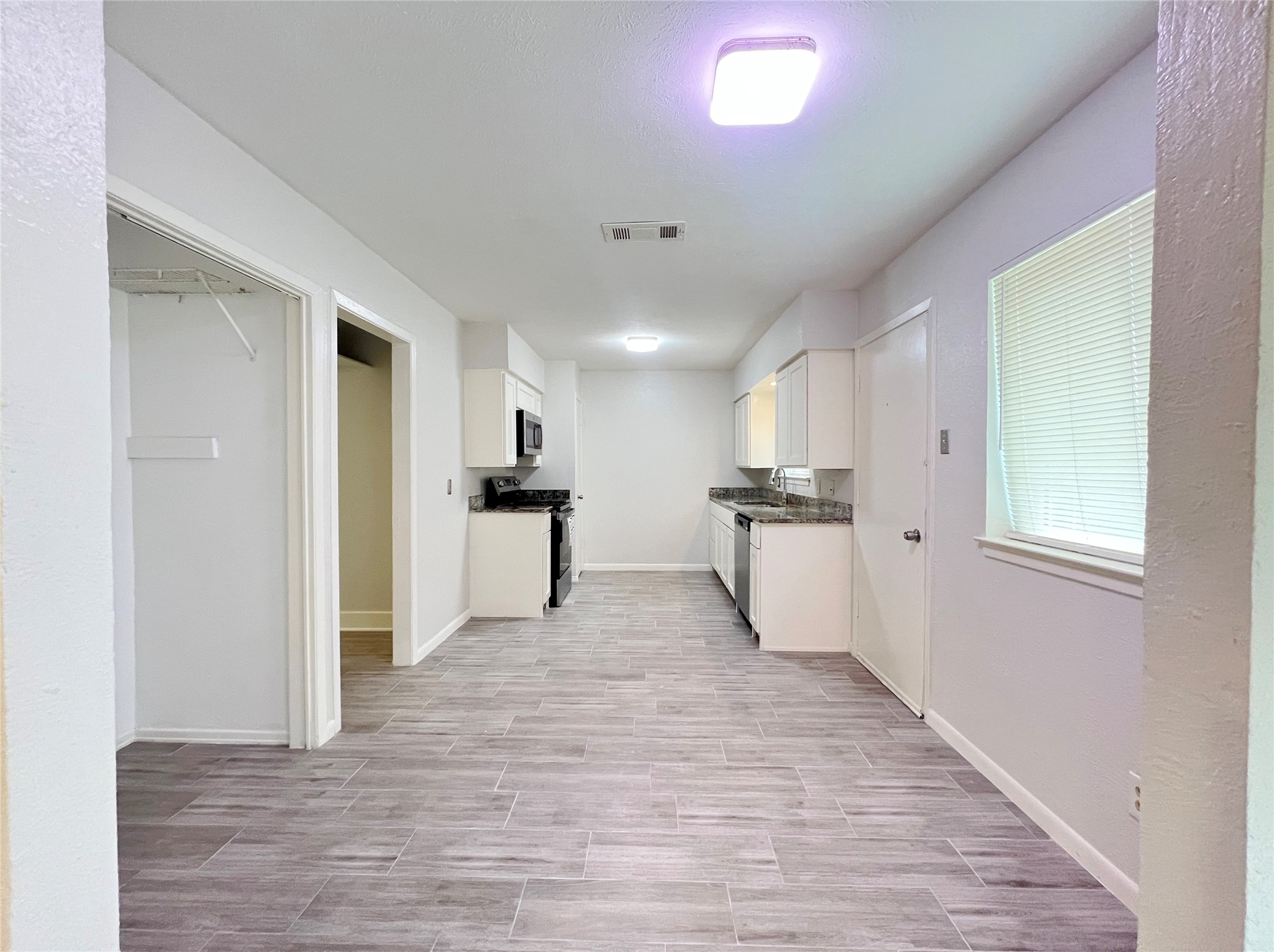 2121 Spanish Trail Irving TX 75060