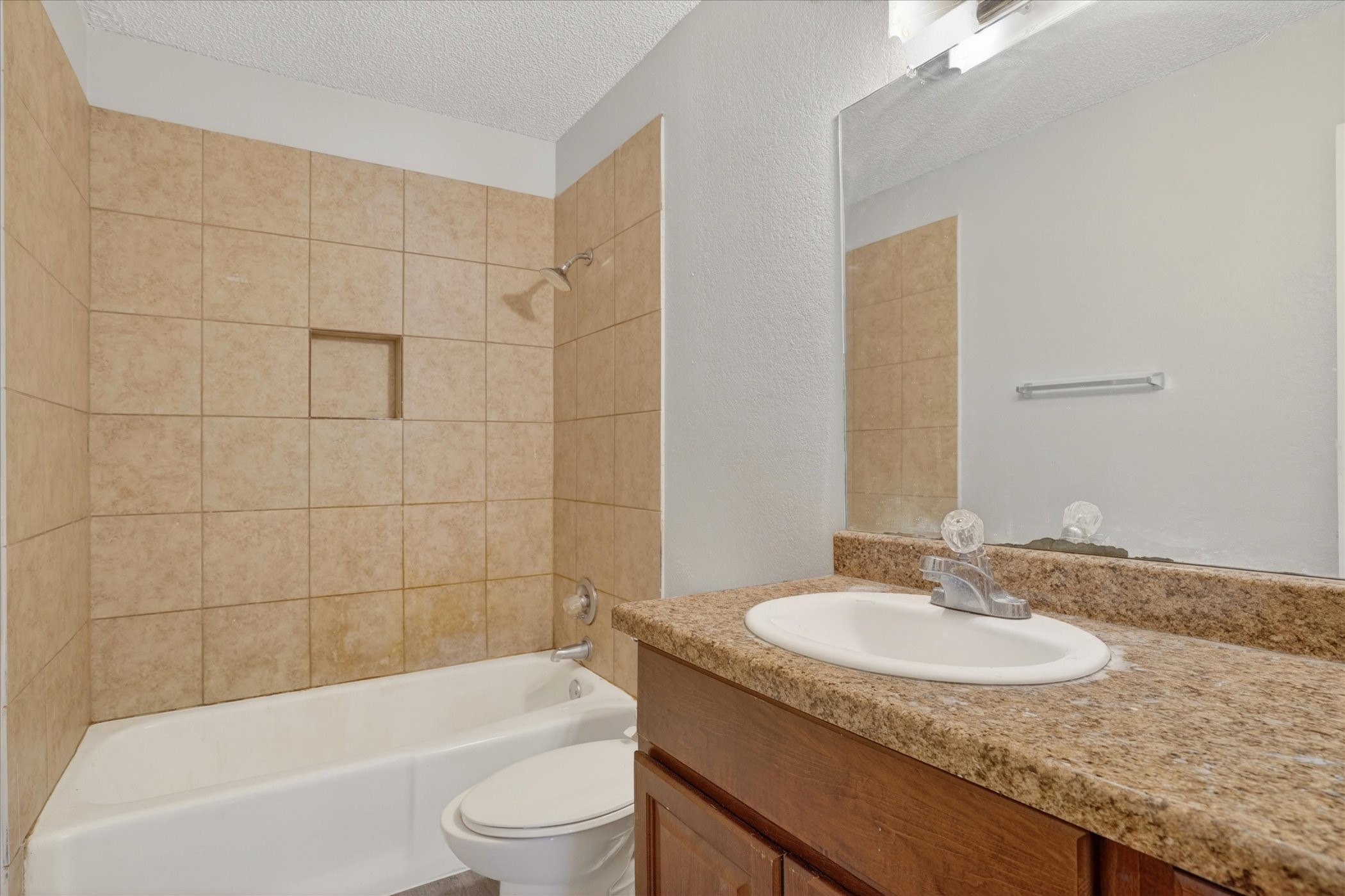 119 Del Rio Avenue Benbrook TX 76126