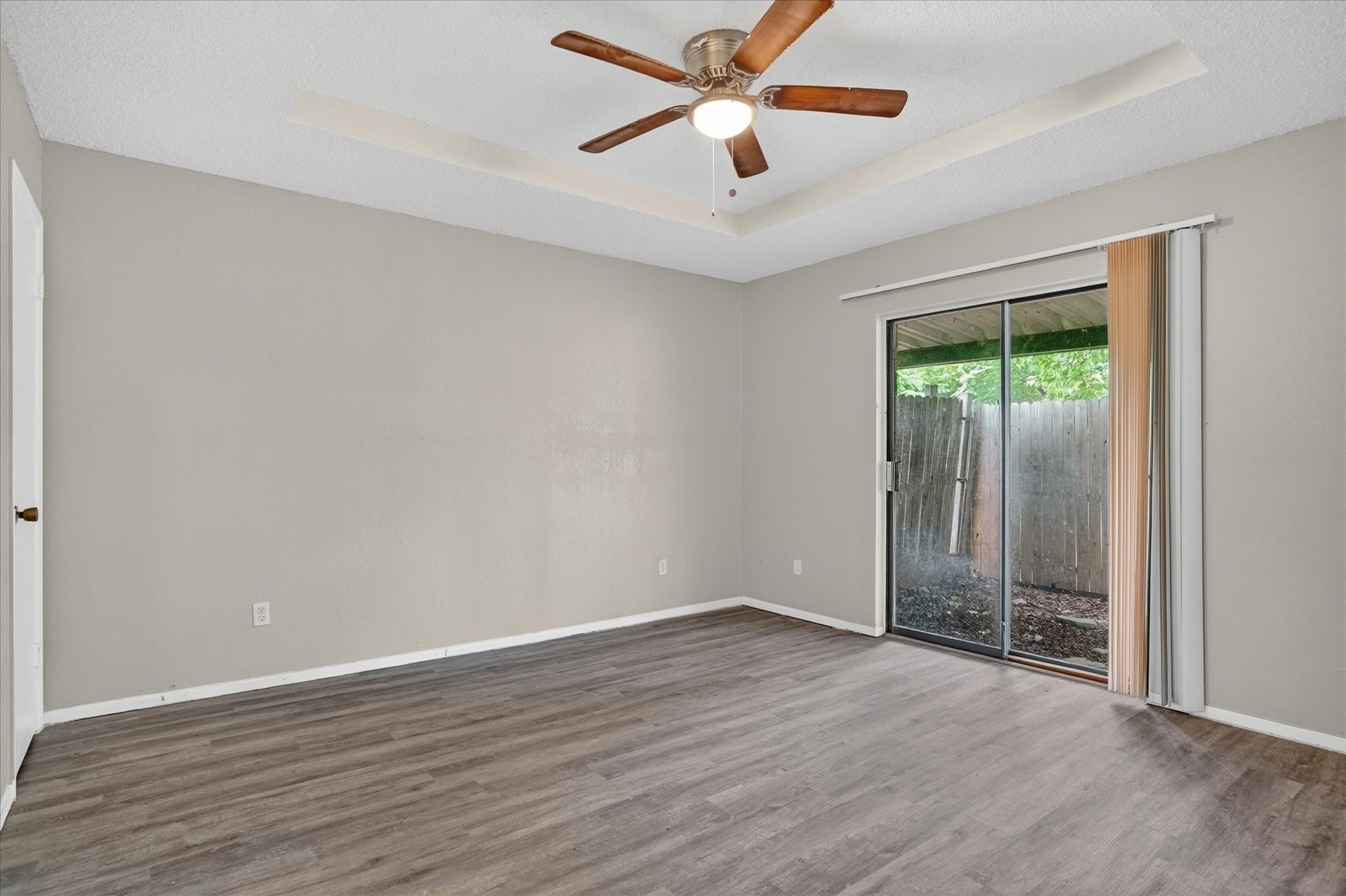 119 Del Rio Avenue Benbrook TX 76126