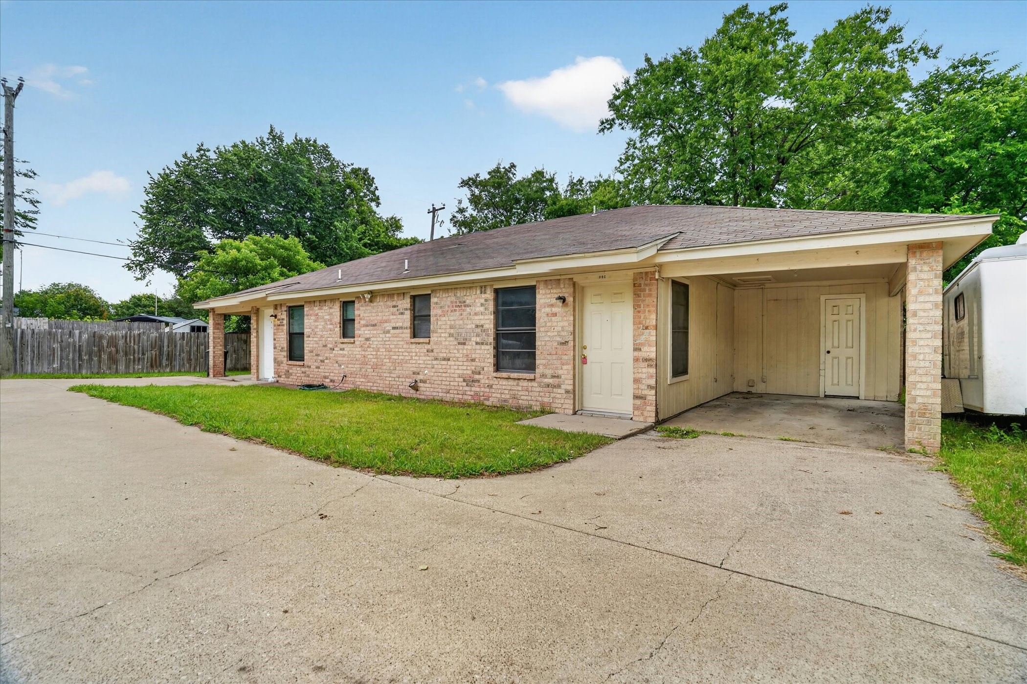 119 Del Rio Avenue Benbrook TX 76126