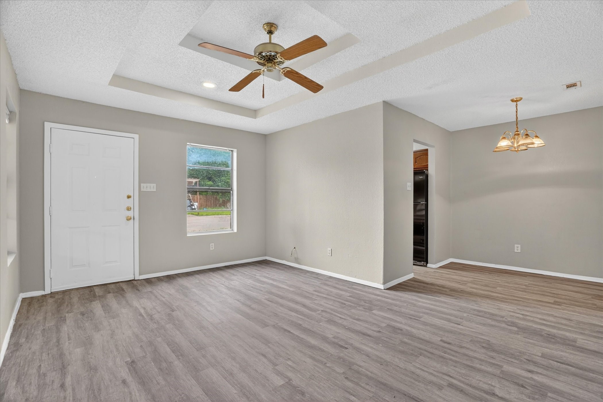119 Del Rio Avenue Benbrook TX 76126