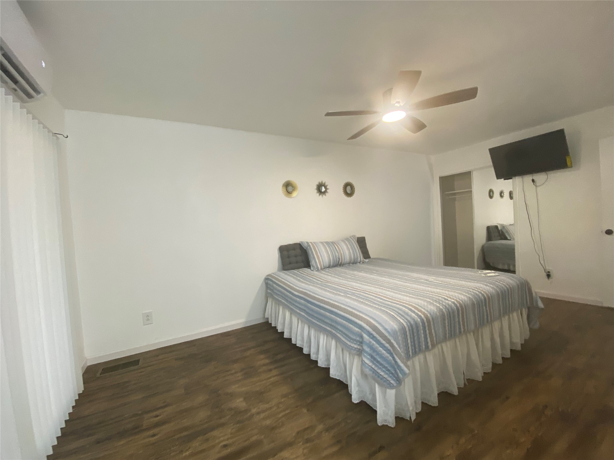 3420 Hidalgo Drive Dallas TX 75220