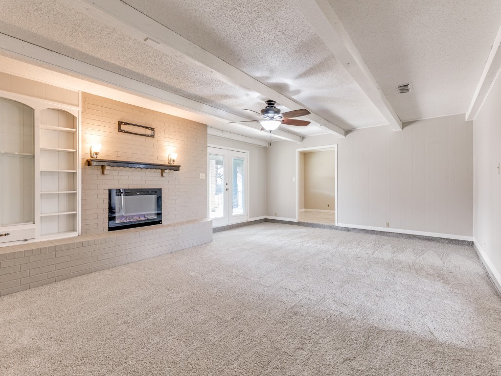 7335 Reed Road Azle TX 76020