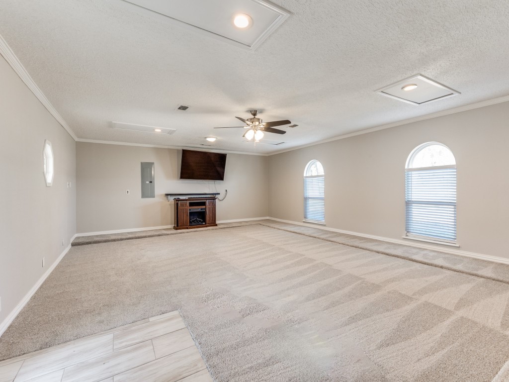 7335 Reed Road Azle TX 76020